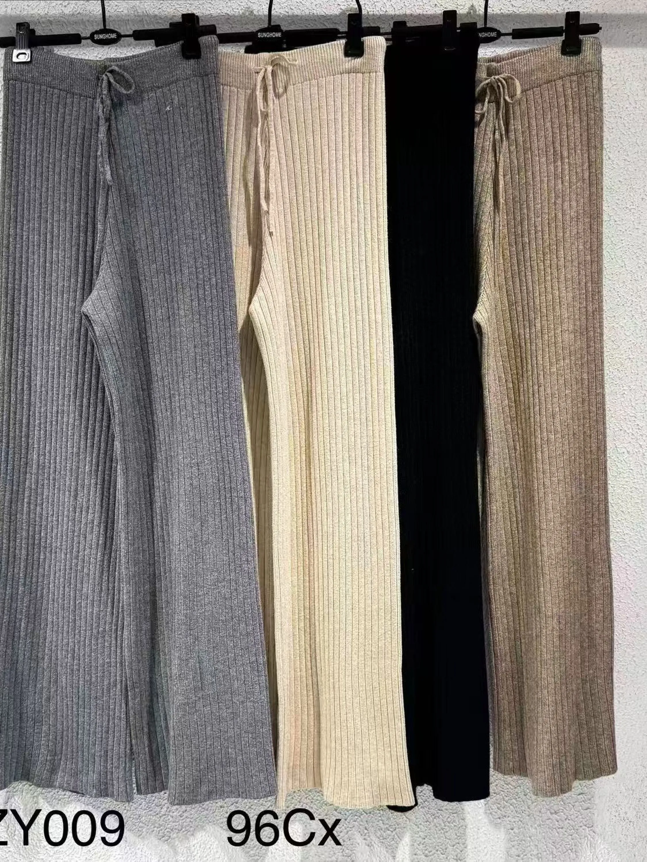 calca pantalona de modal canelado importado