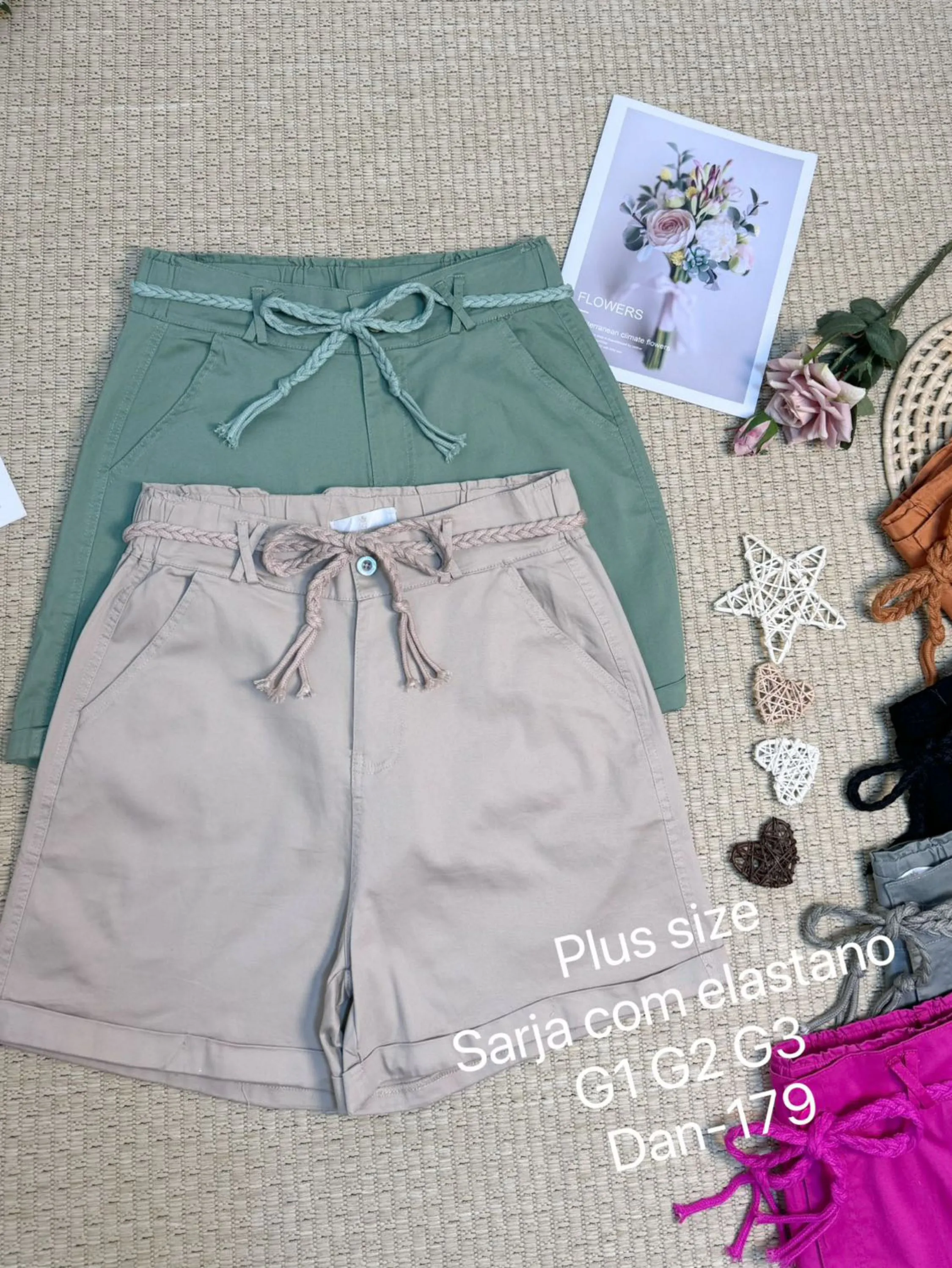 Short de sarja com cinto plus size improtado