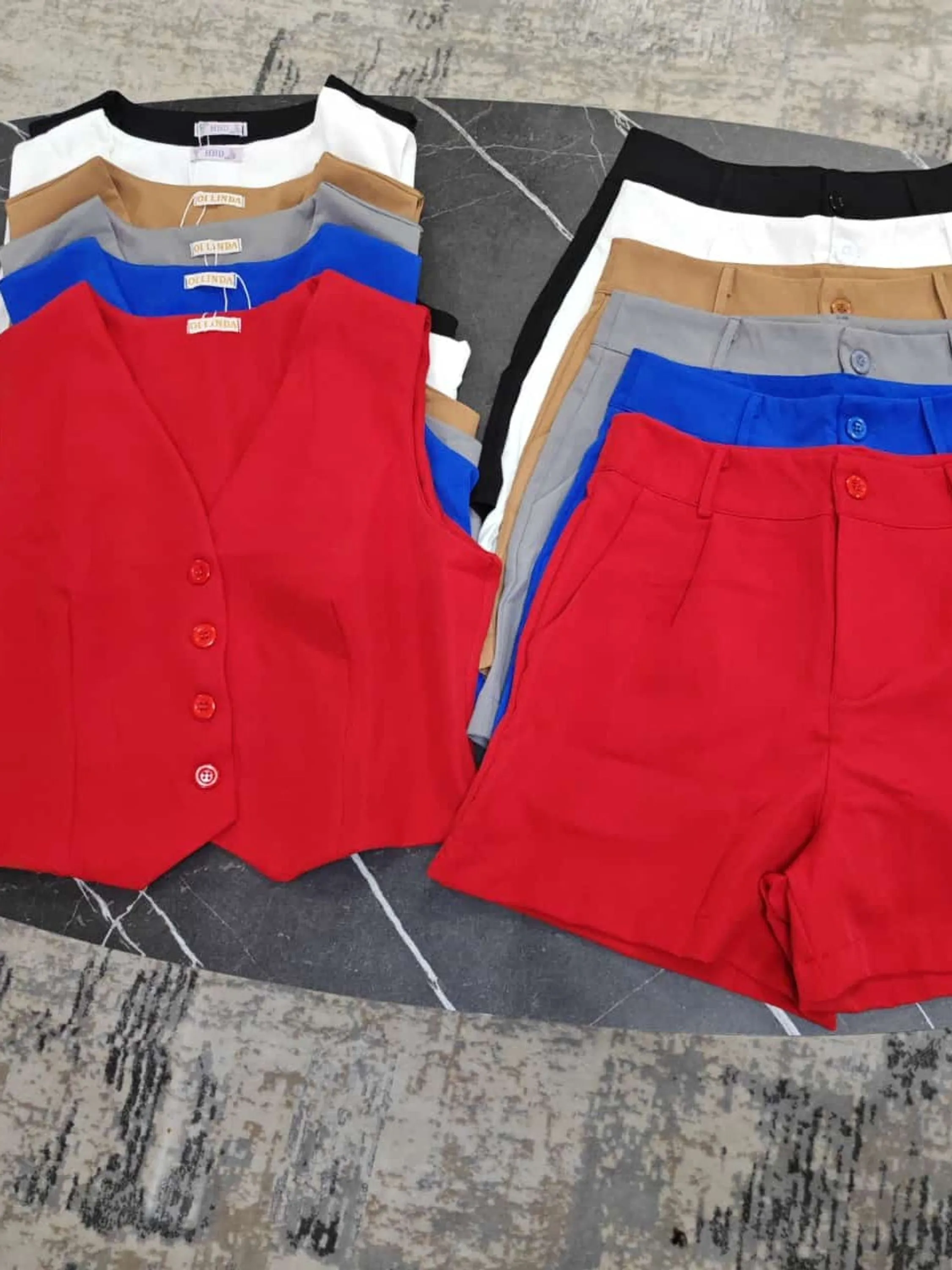 conjunto de alfaiataria colete com Short