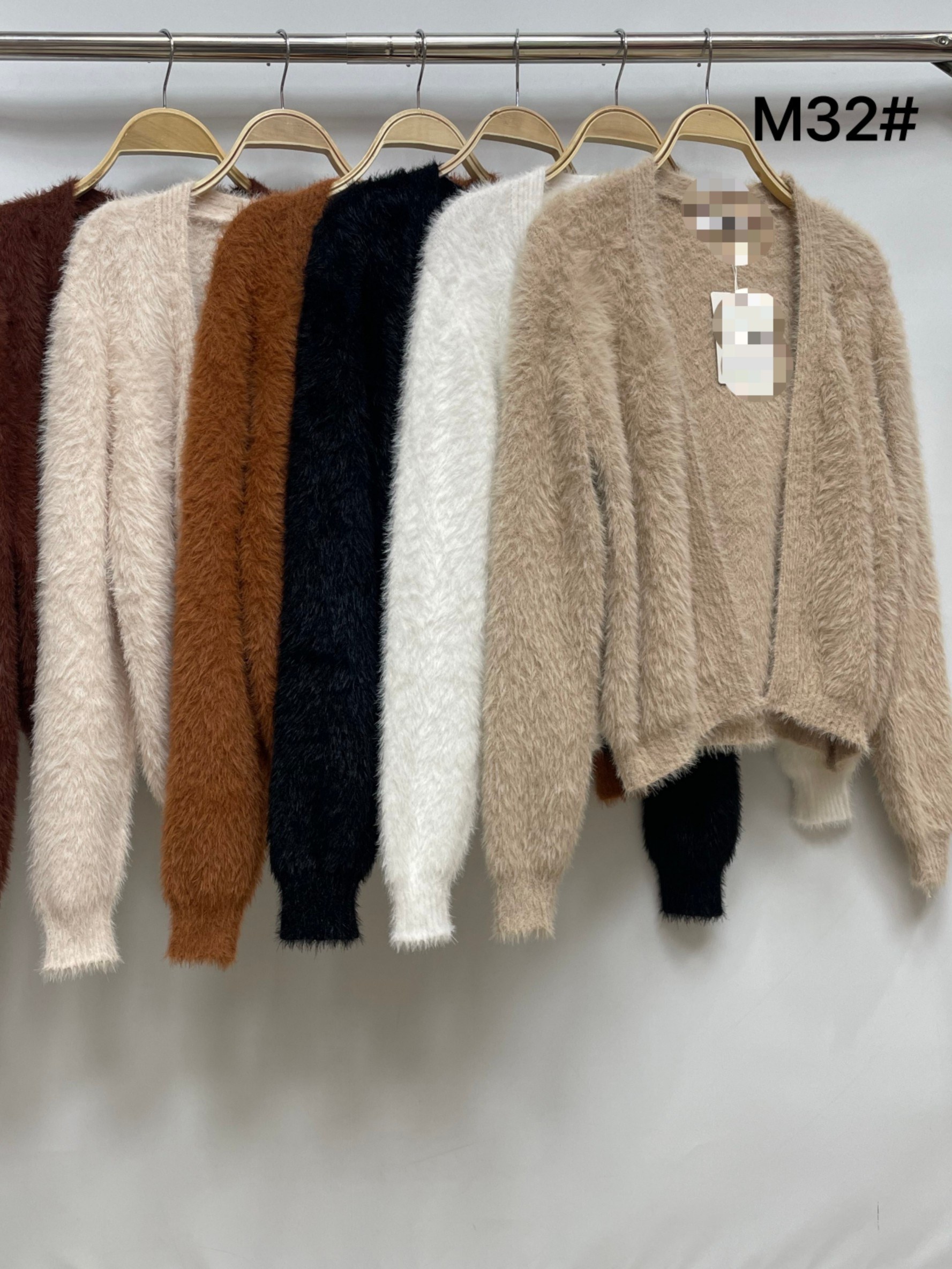 casaco curto de pelucia importado