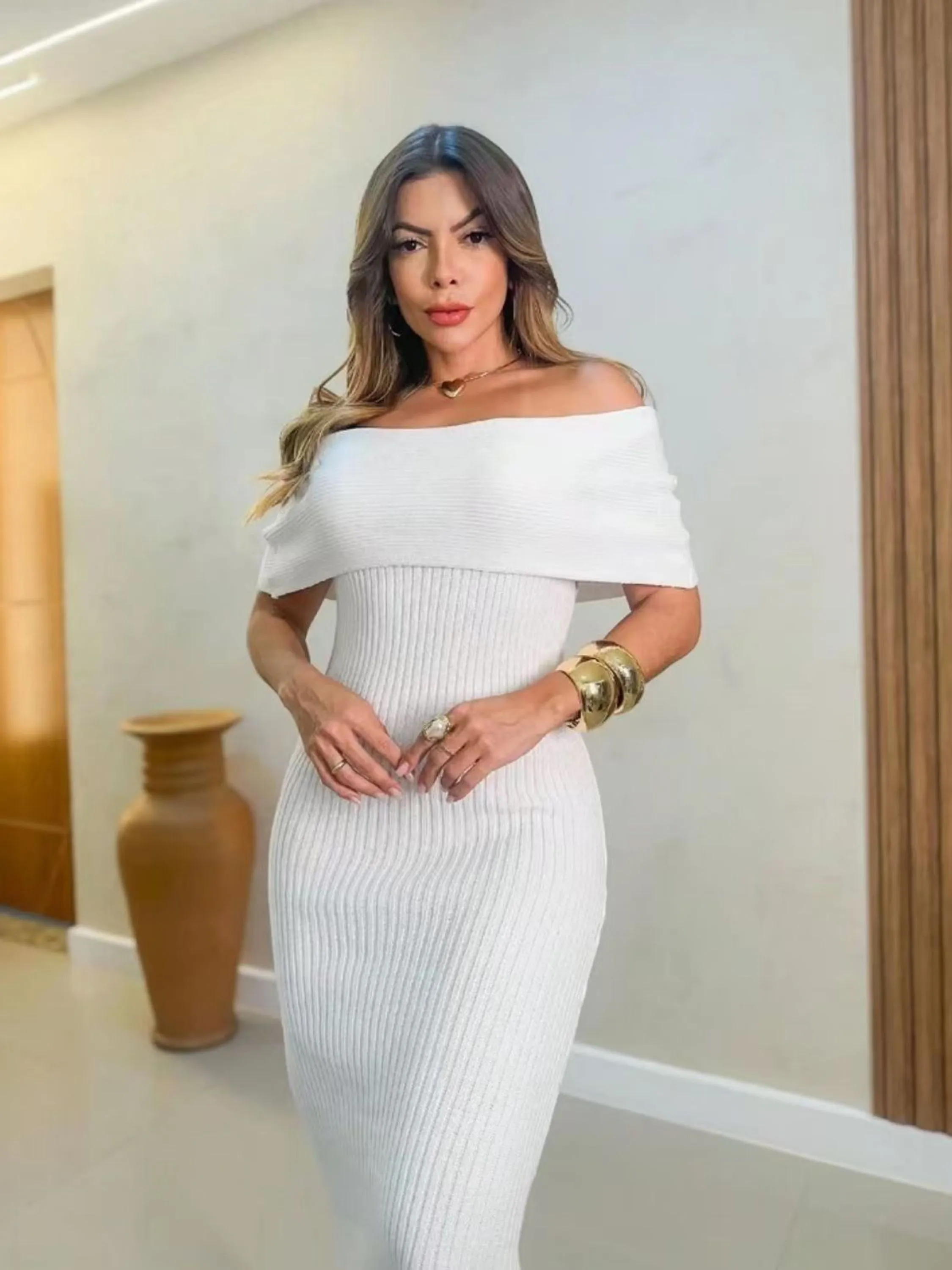 Vestido Midi Modal Elegante ombro a ombro evento e festa