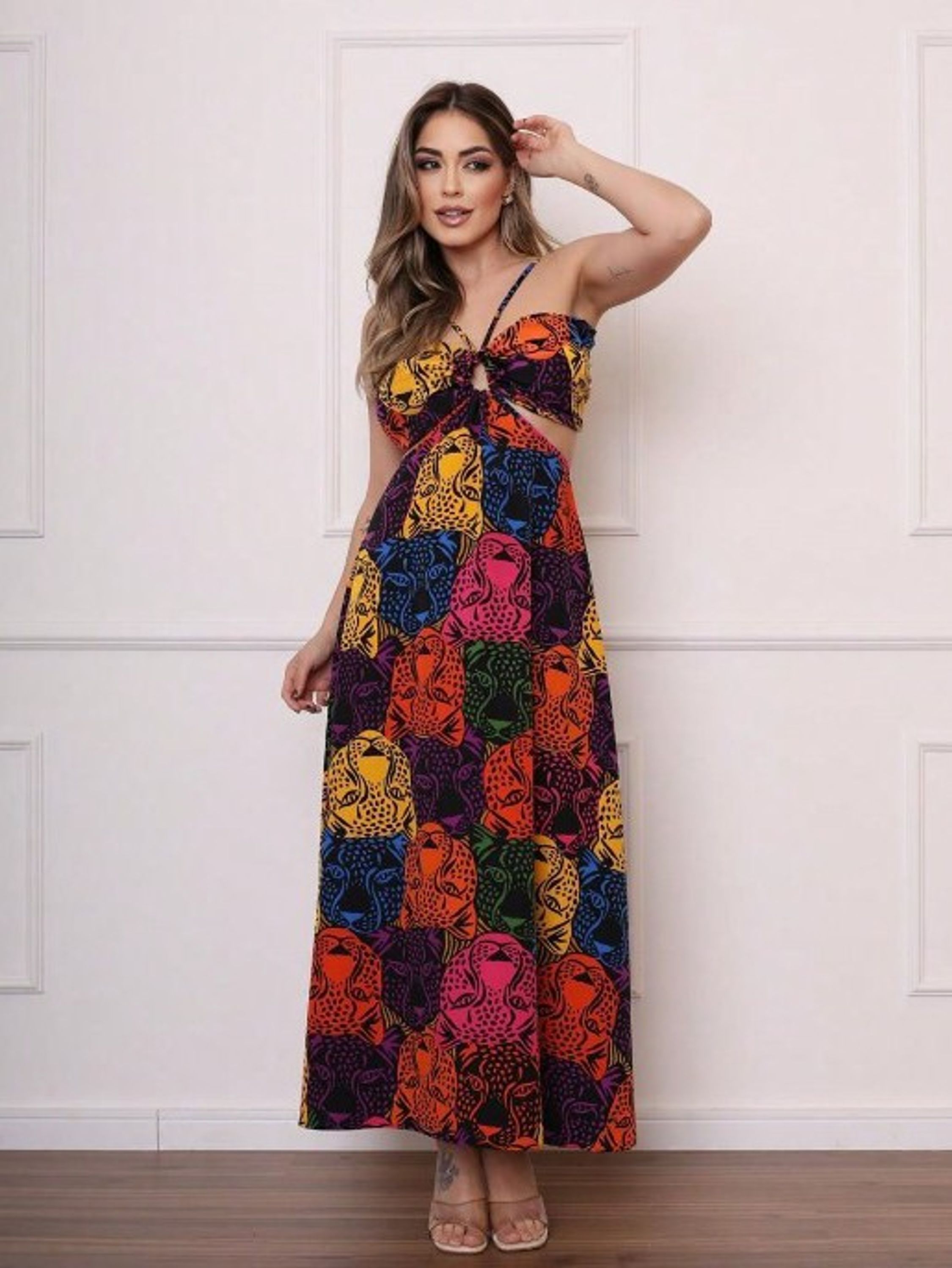 Vestido Longo Alça Com Bojos Vazado Novo Verâo Moda