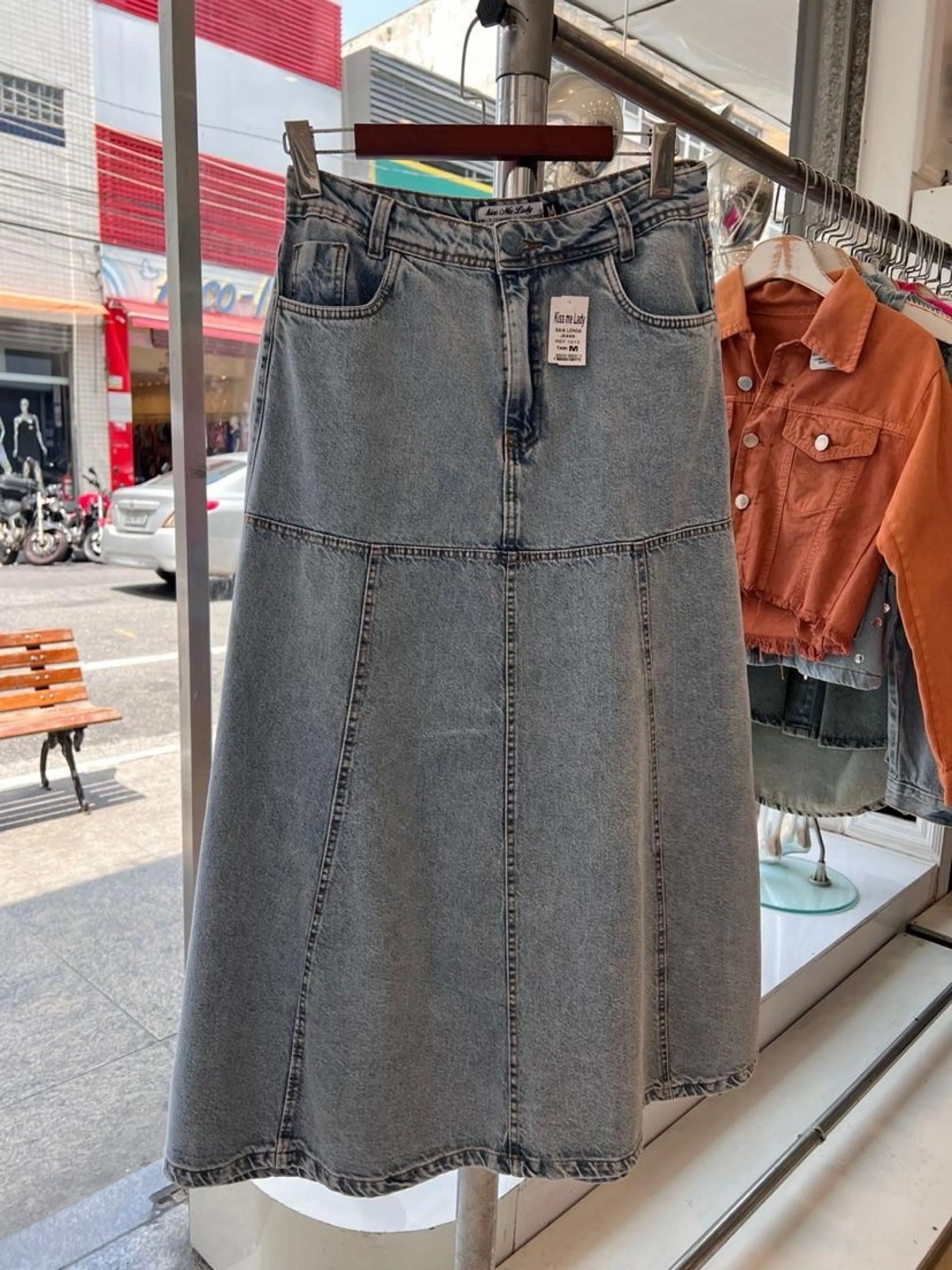 1013 saia longa jeans feminina com bolsa