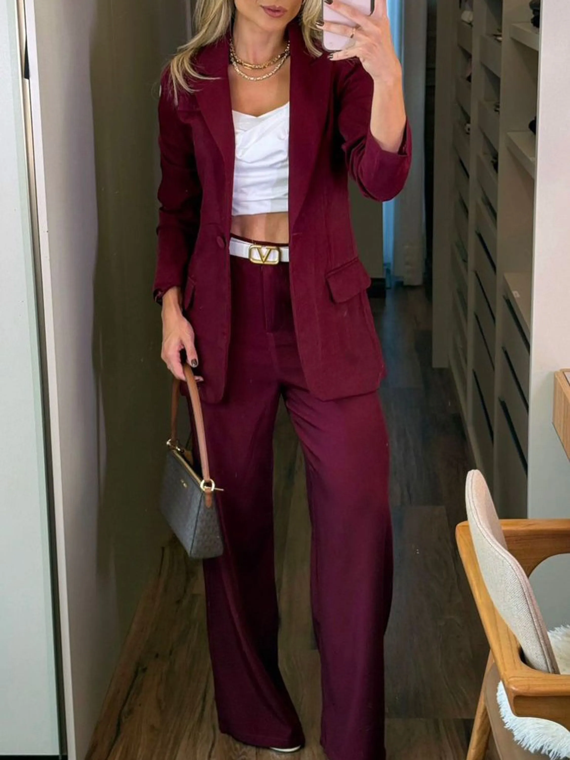 Conjunto de blazer e calça