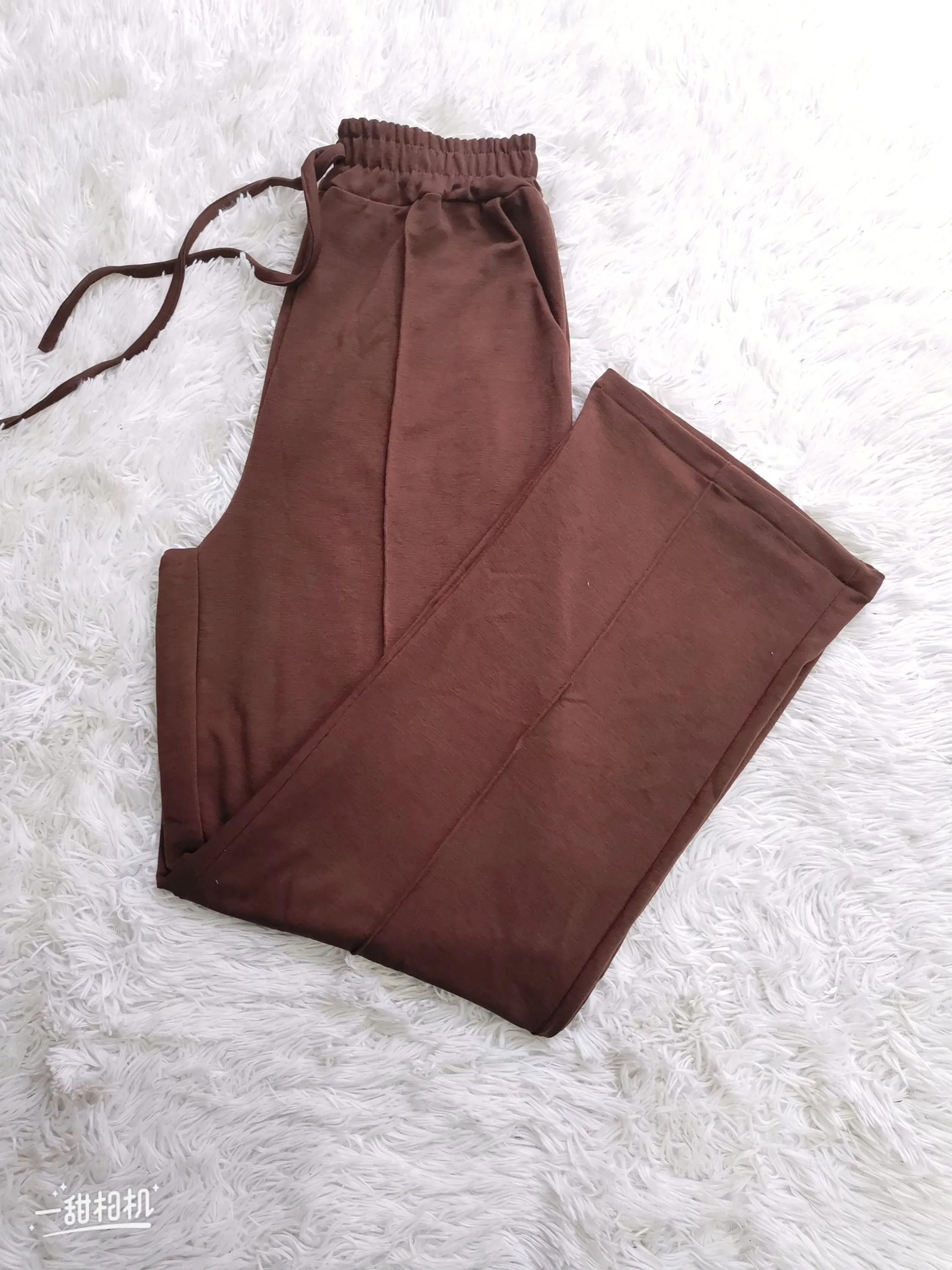 Calça pantalona de moletinho 180#