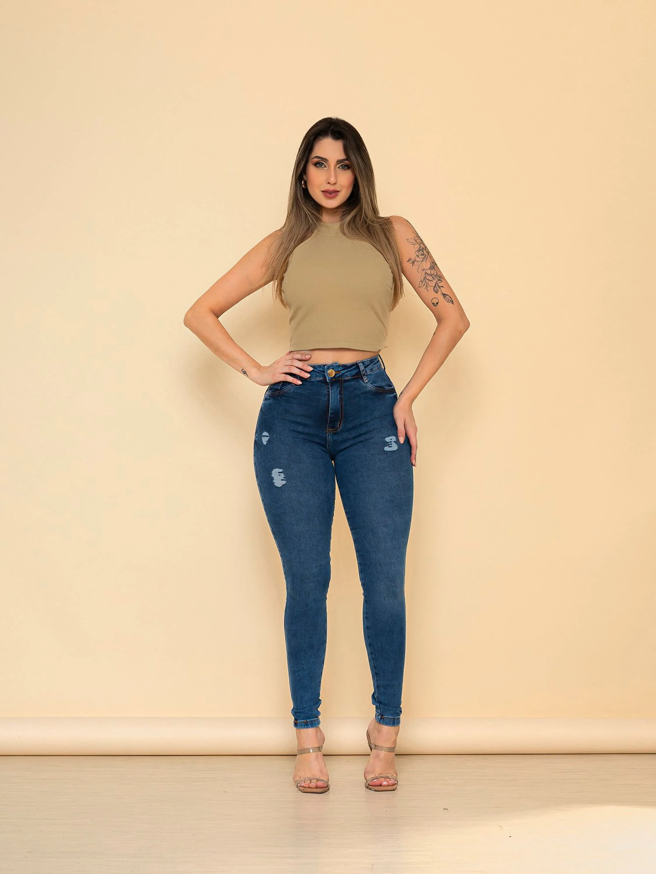 Calça jeans feminina shinny levanta bumbum