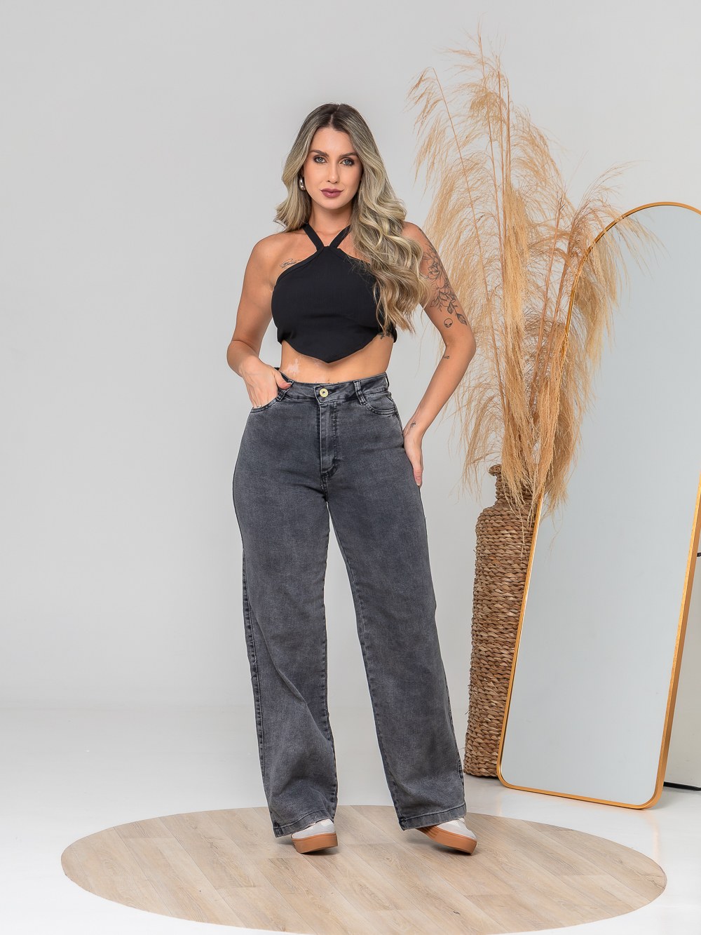 Calça Jeans Feminina Wide Leg com Elastano