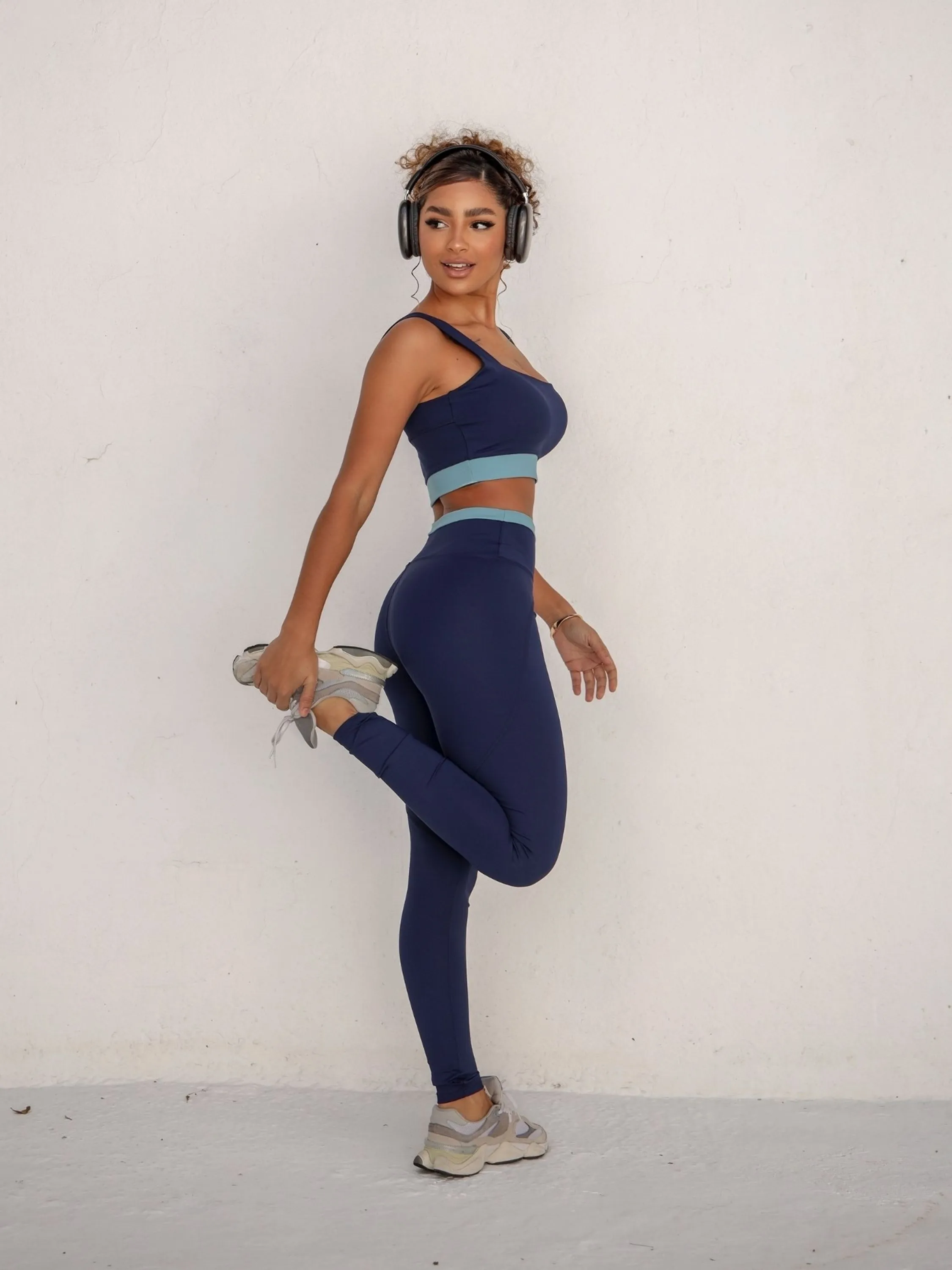 Conjunto Fitness Top e Legging Bojo Removível