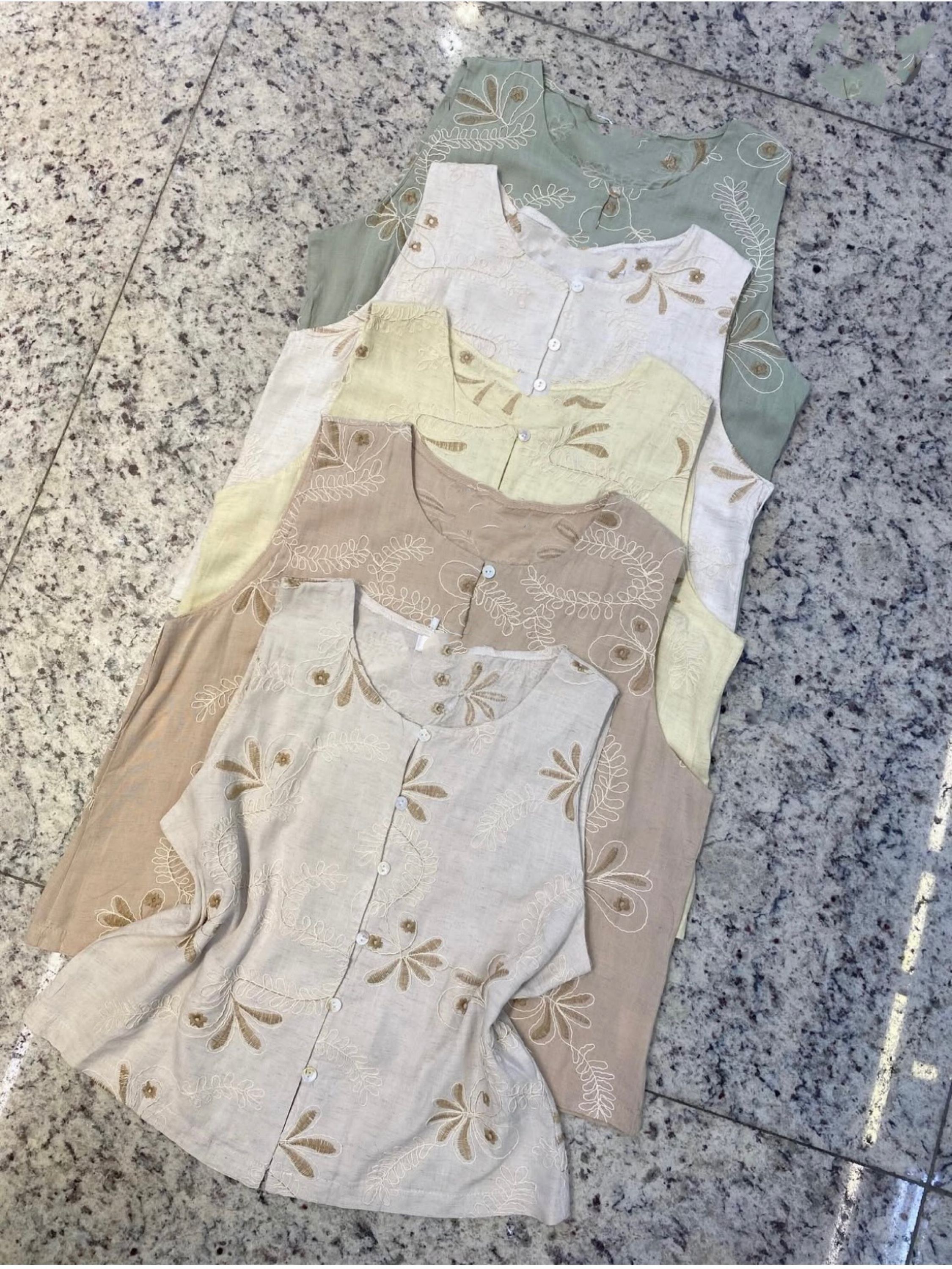 Camisa com bordado feminina    Enzo