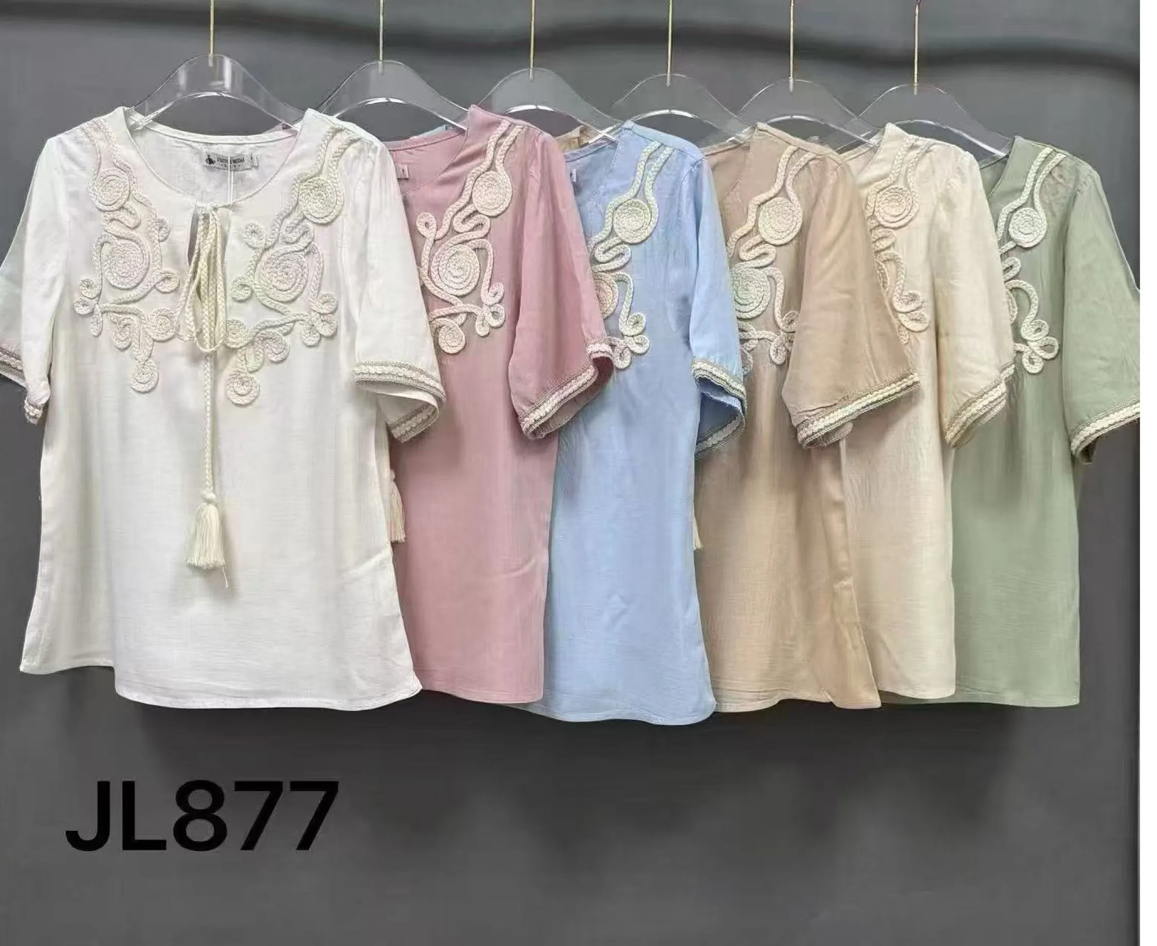 Blusa com bordado feminina   Enzo