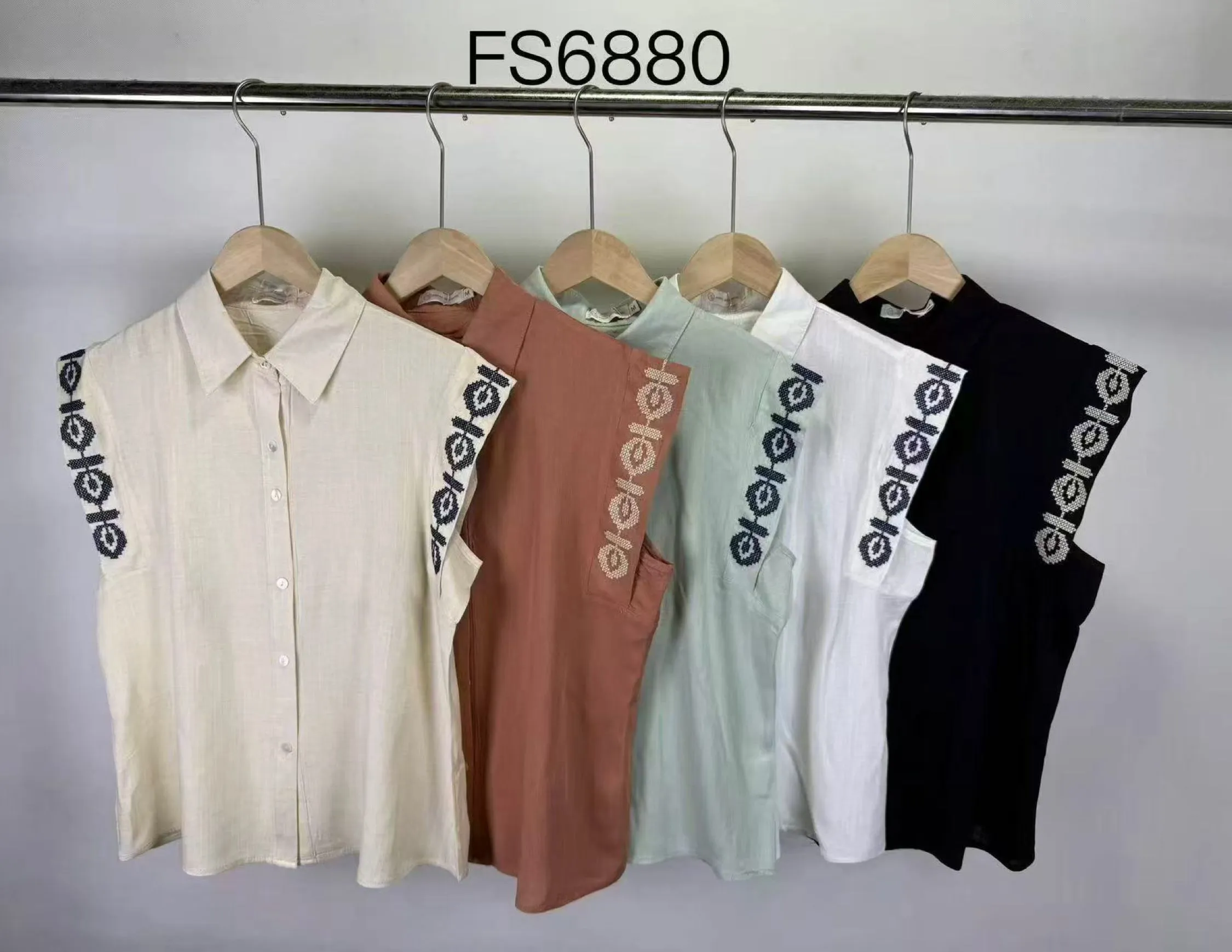 Camisa com bordado feminina   Enzo