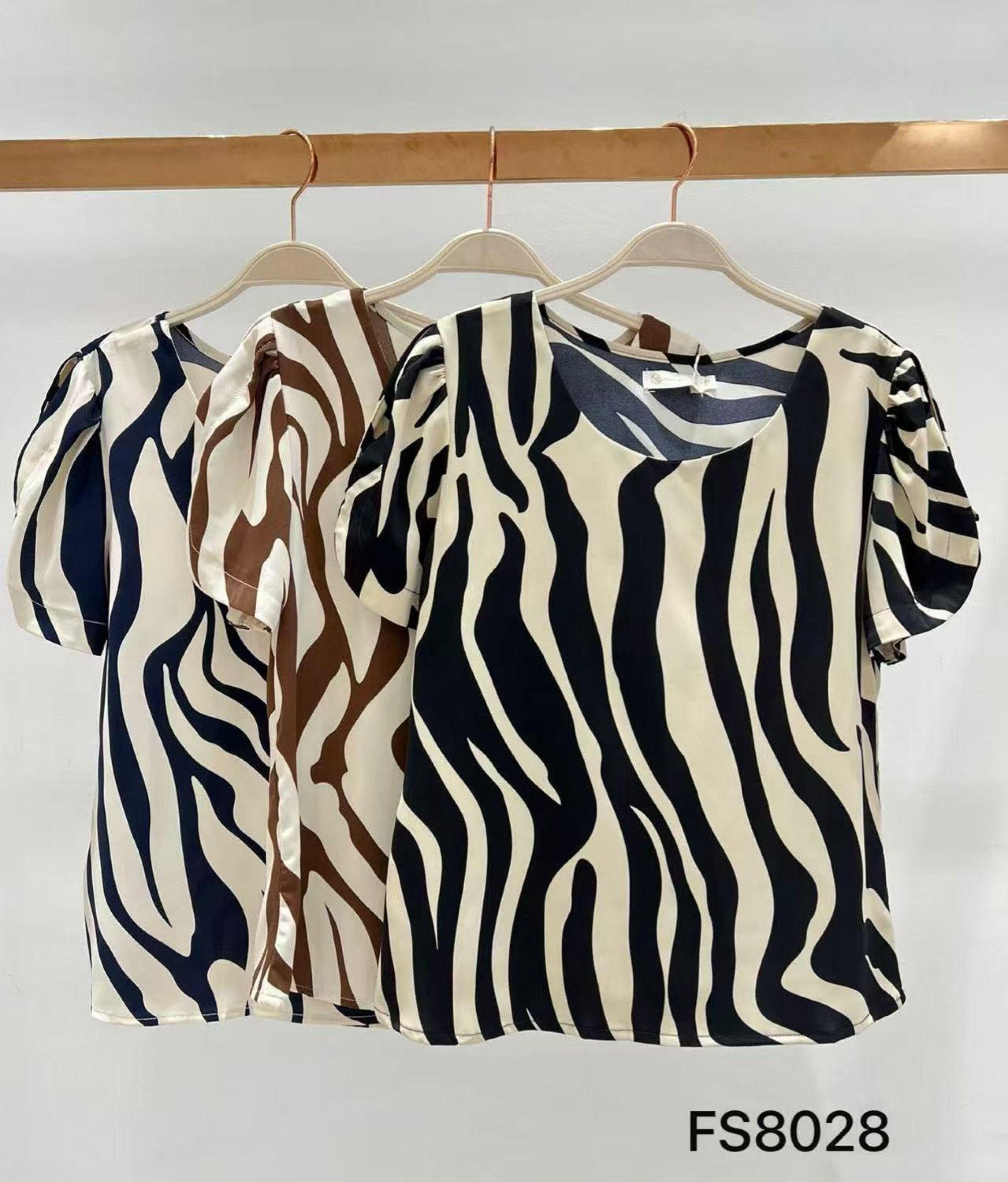 Blusa manga curta tecido poliéster feminina Enzo