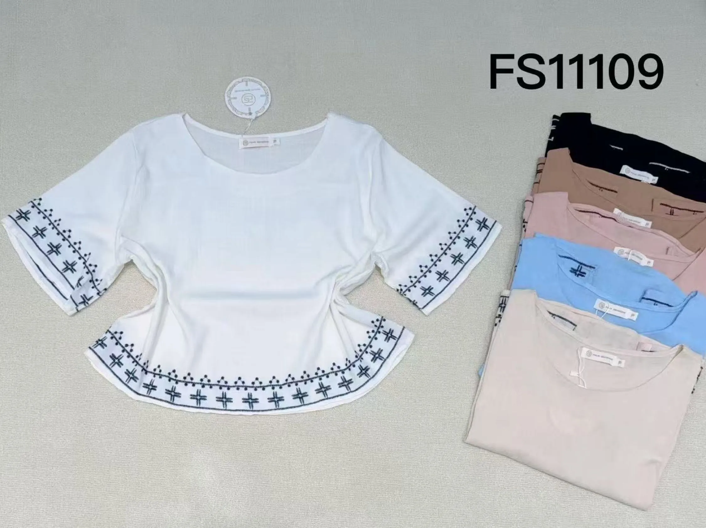 Blusa cropped feminina    Enzo