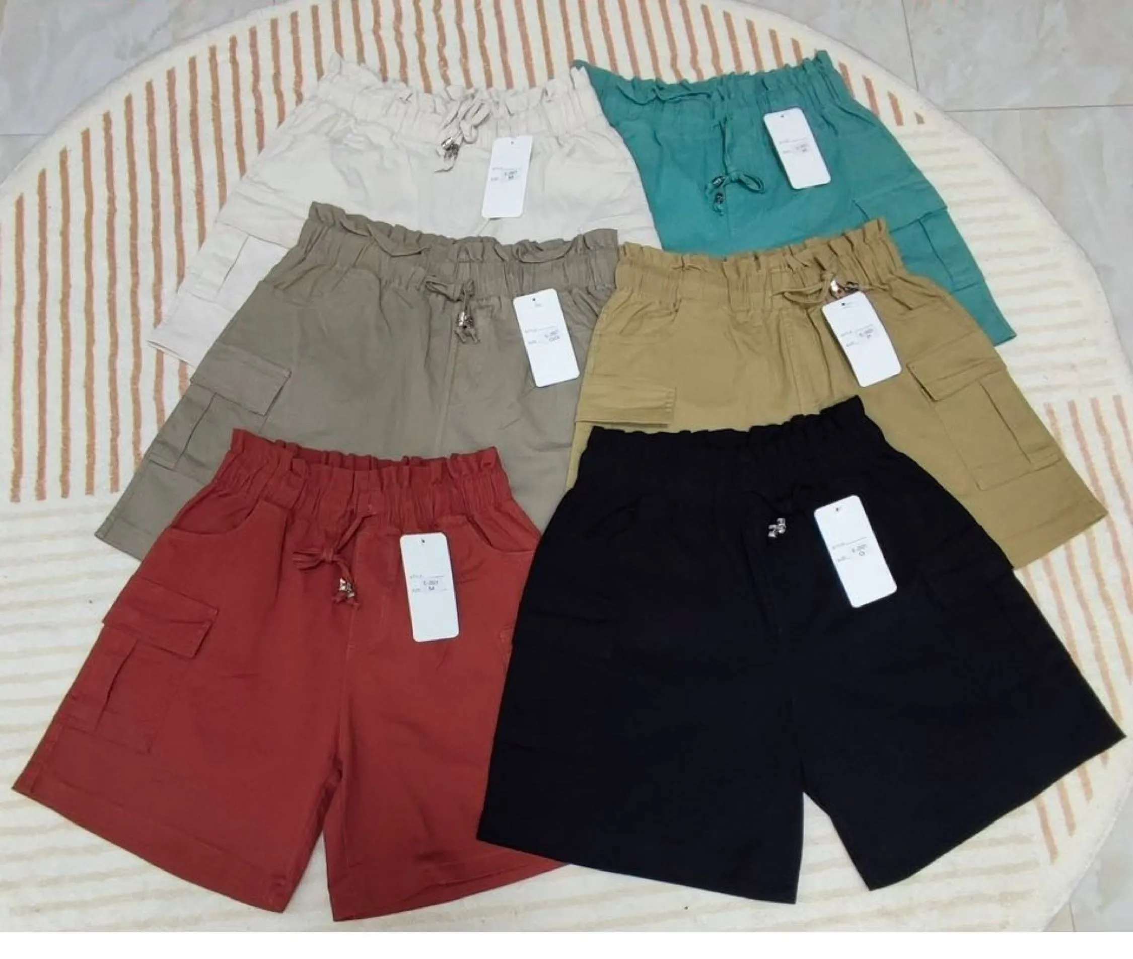 Short cargo tecido sarja com elastano    Enzo