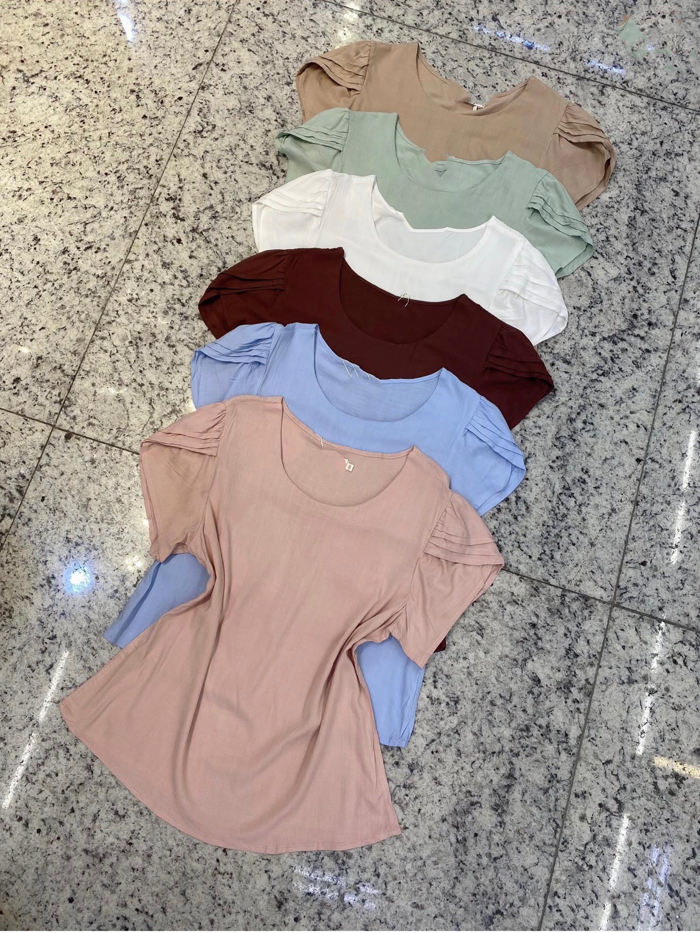 Blusa manga curta com elástico feminina    Enzo