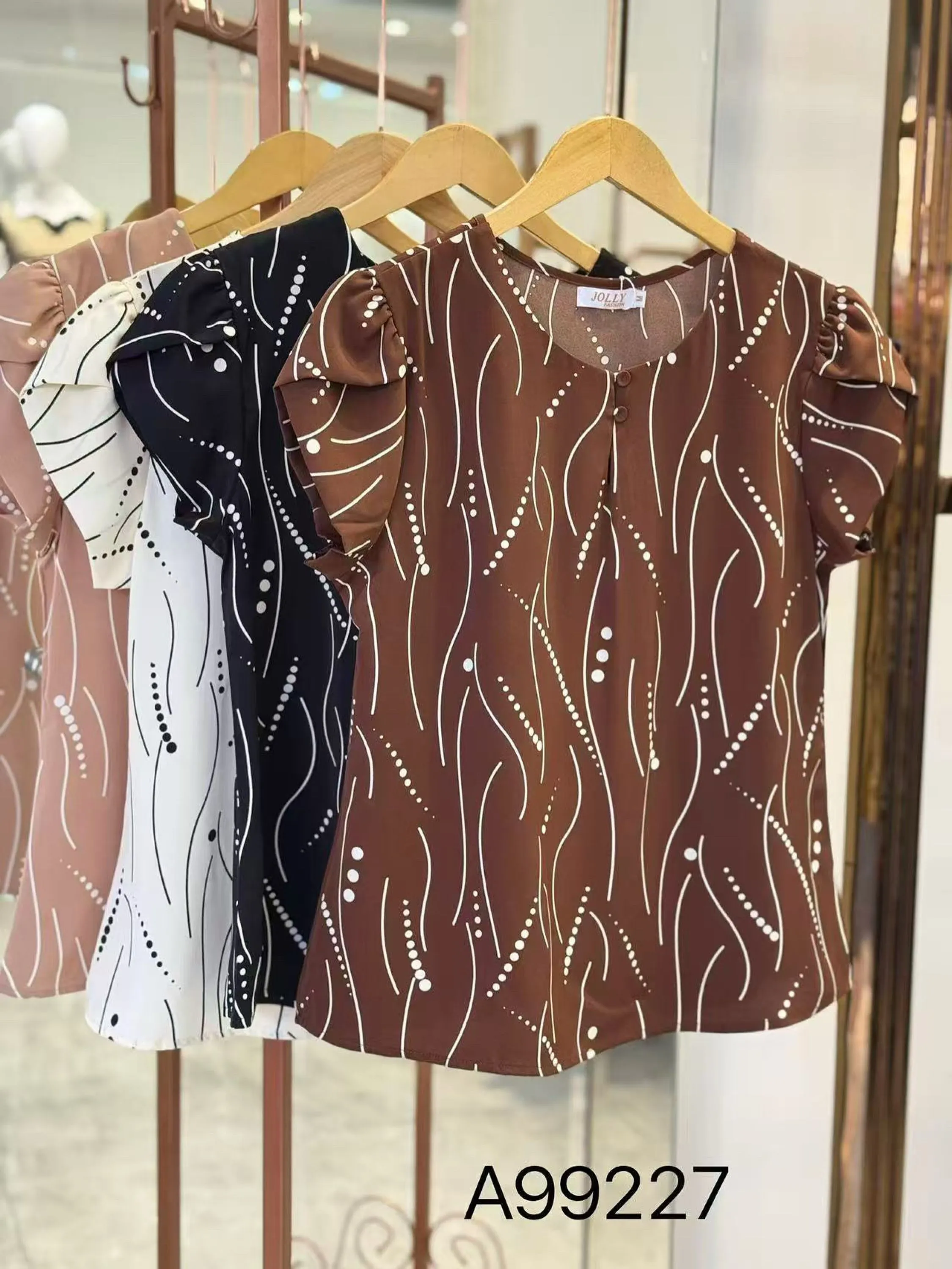Blusa manga curta tecido poliéster   Enzo
