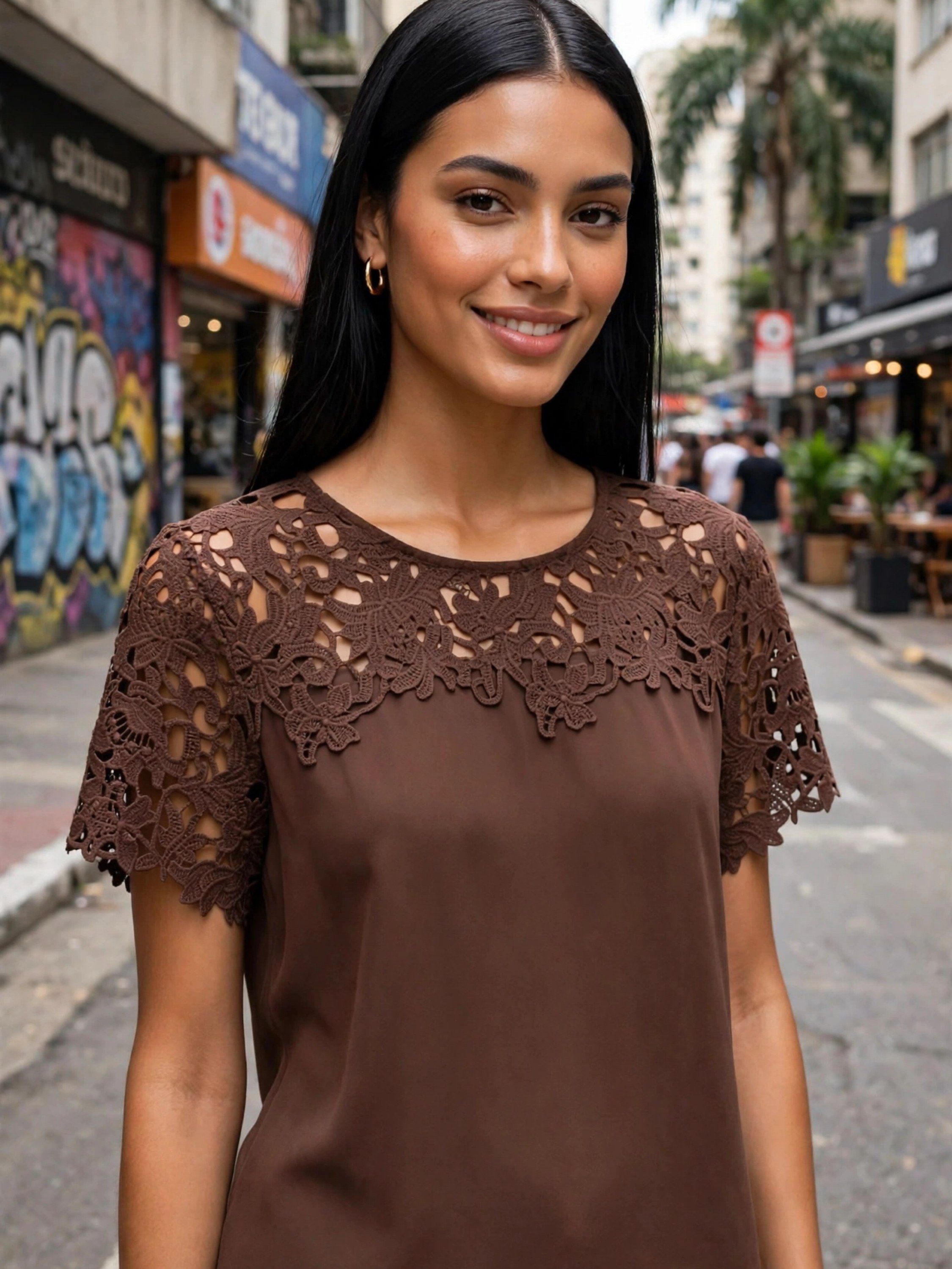 Blusa com bordado feminina    Enzo