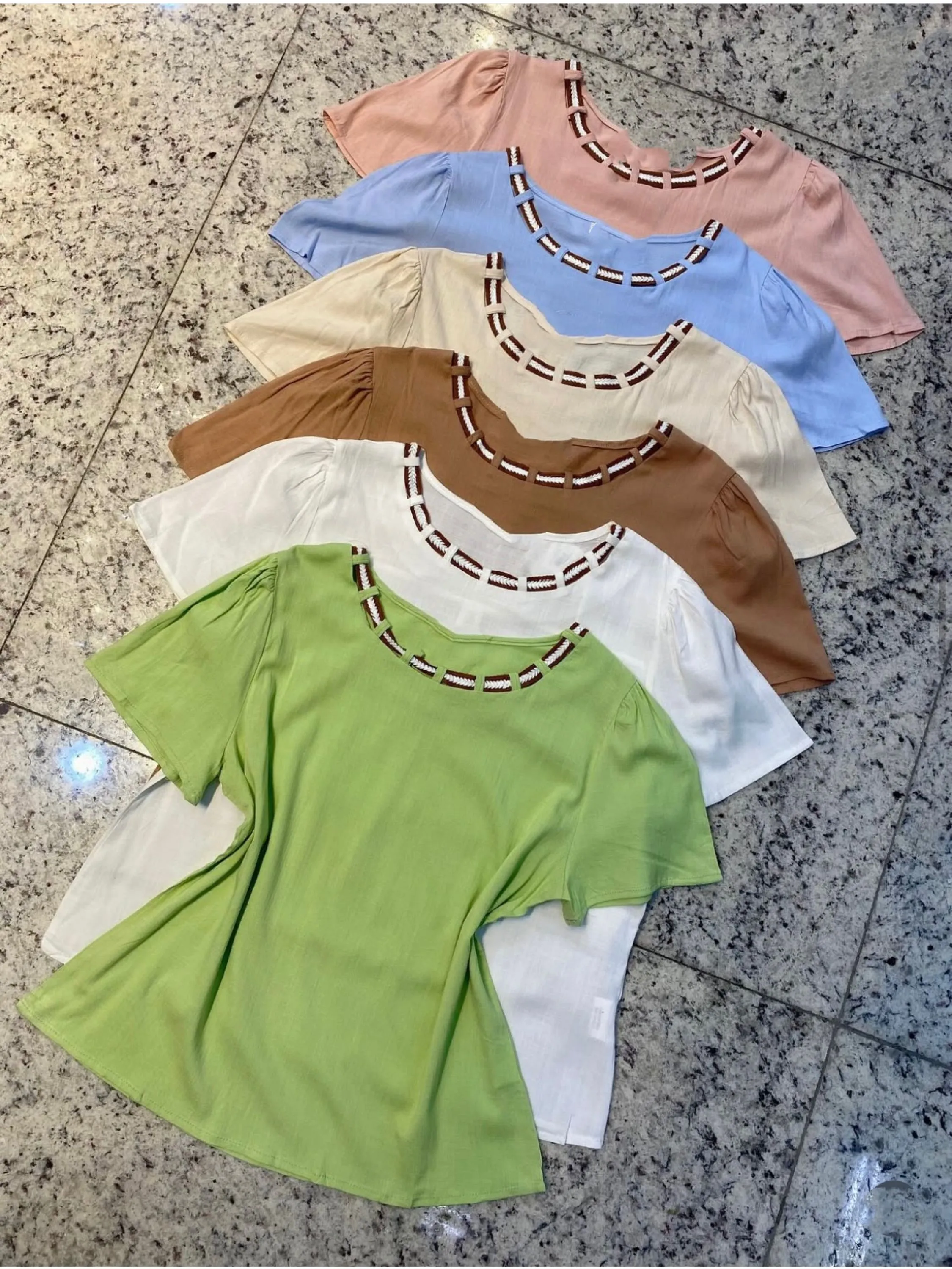 Blusa manga curta com elástico feminina    Enzo