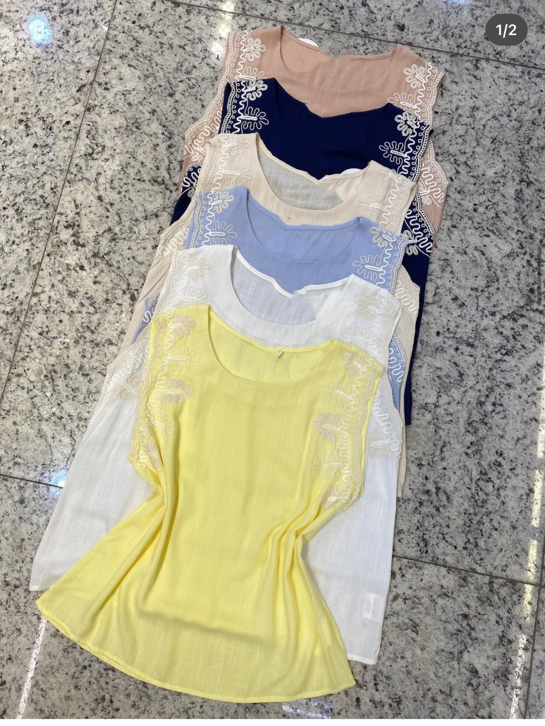 Sem manga com bordado feminina Enzo