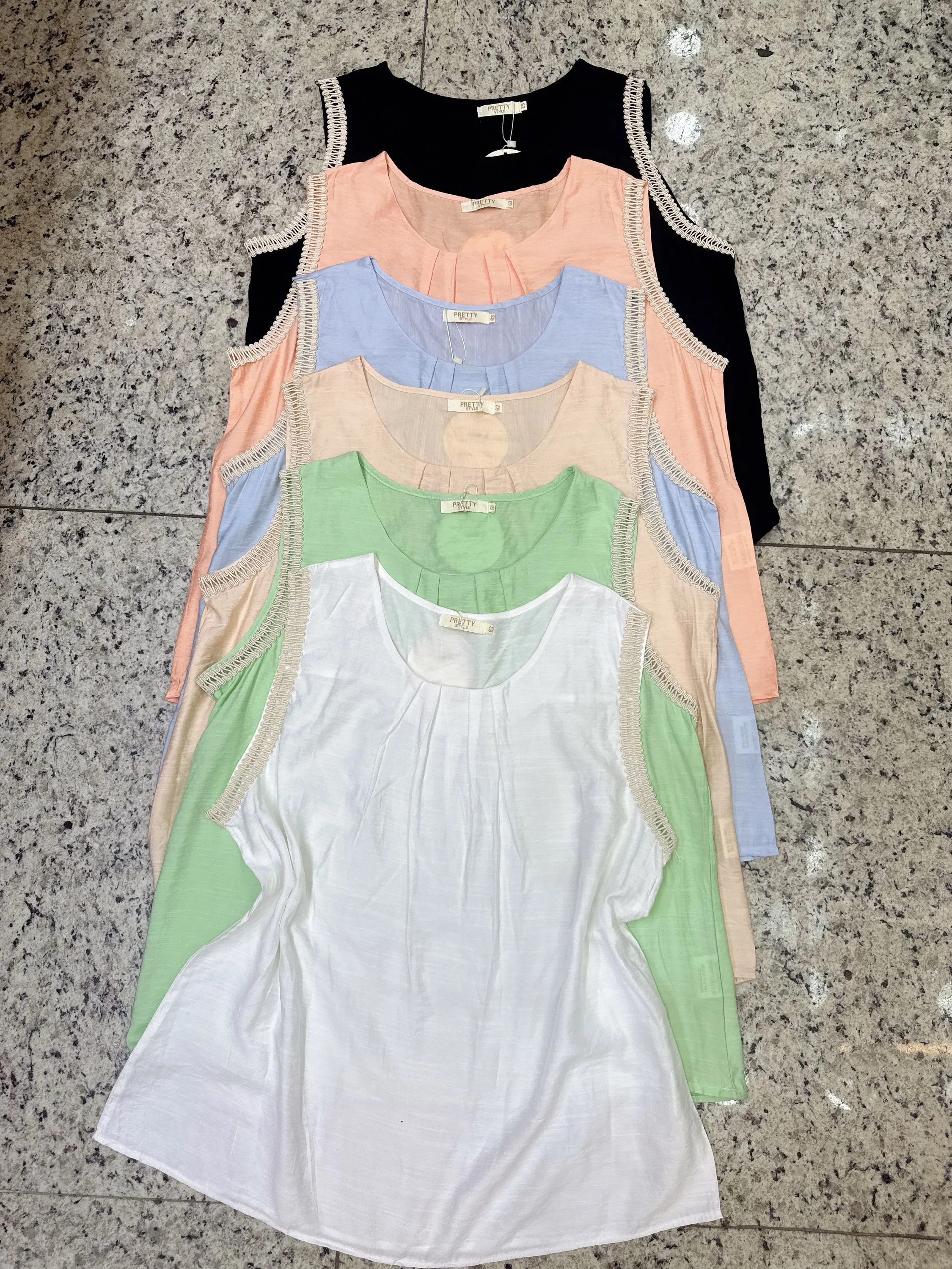 Sem manga plus sais feminina    Enzo
