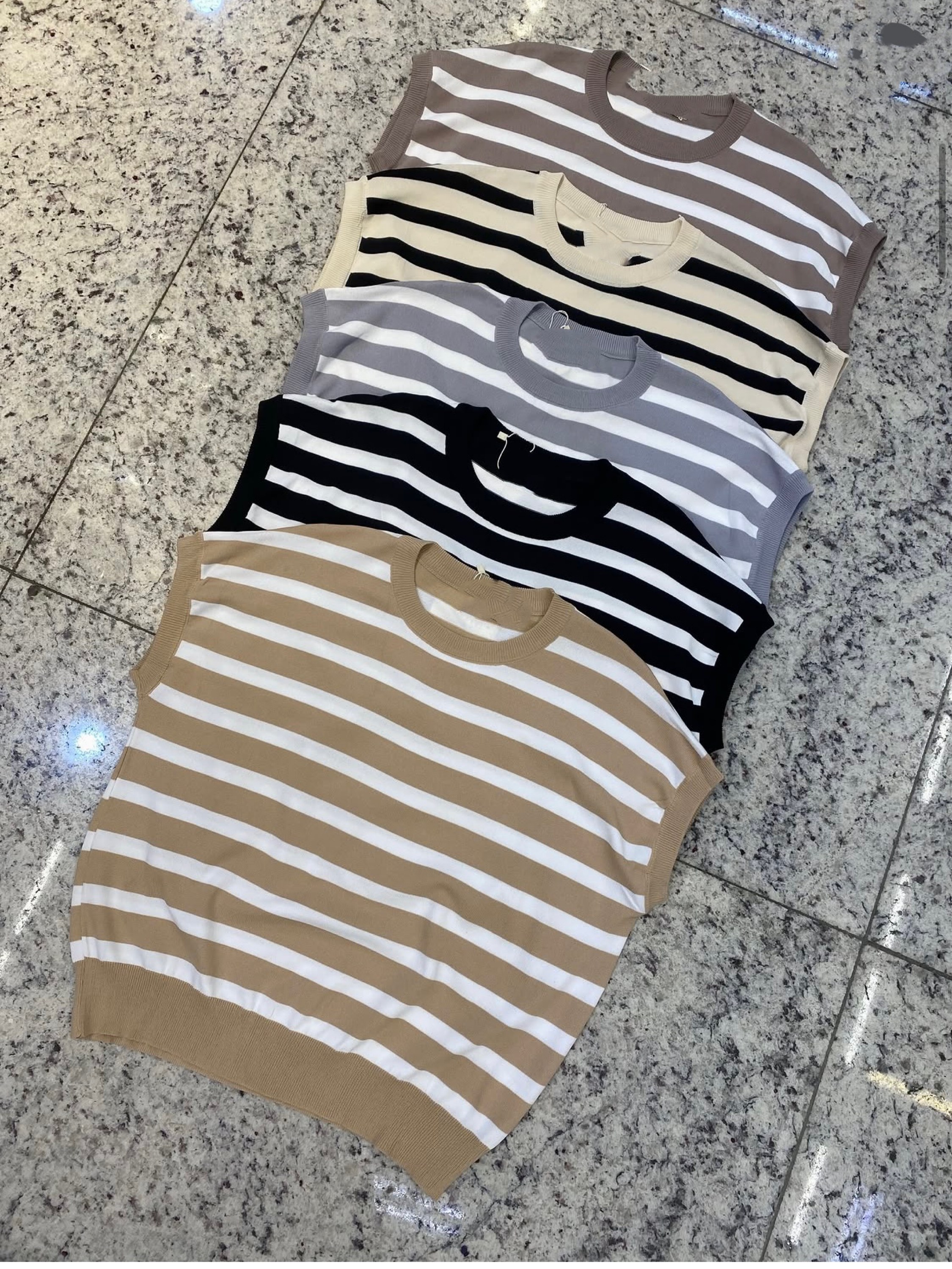 Blusa tecido algodão feminina    Enzo