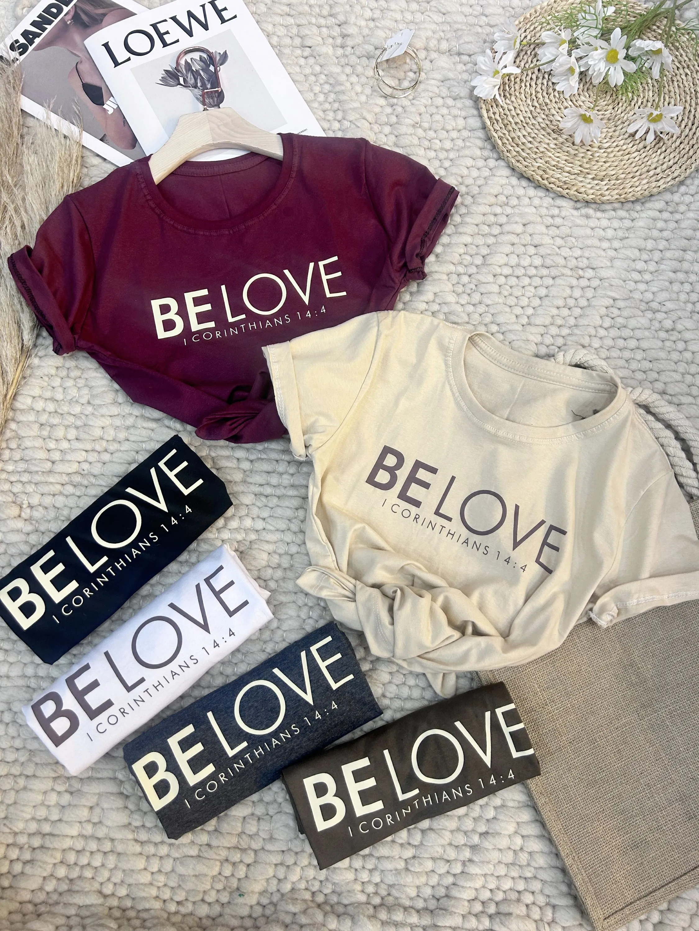 T-shirt camiseta BE LOVE