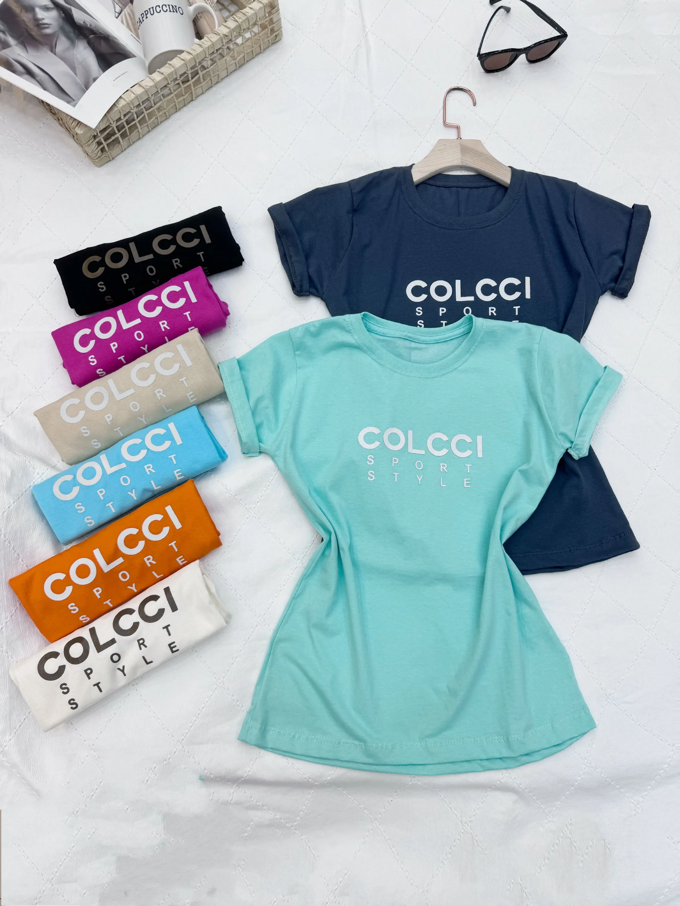 T-shirts colcci