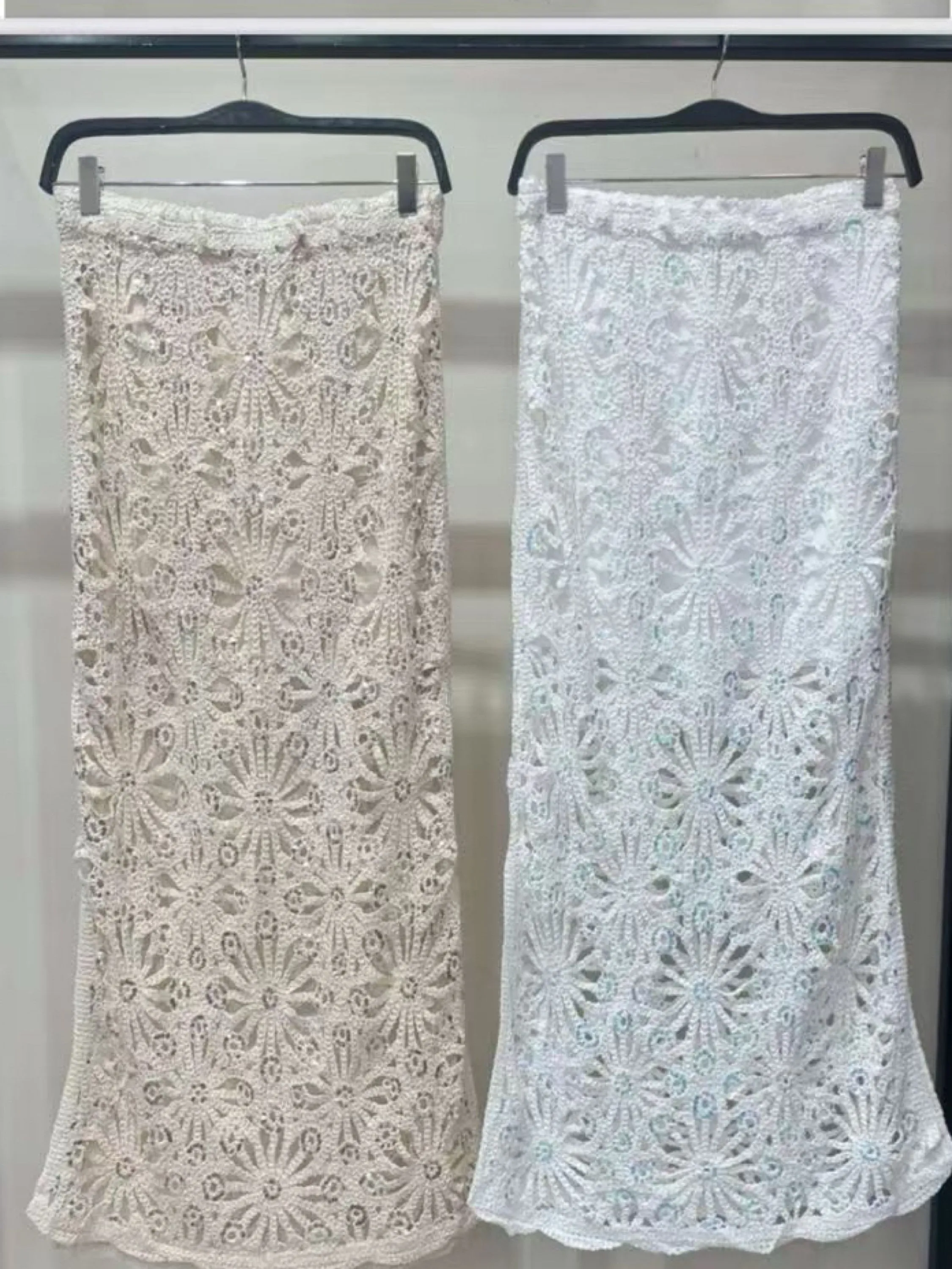 Saia crochê com brilho 💖