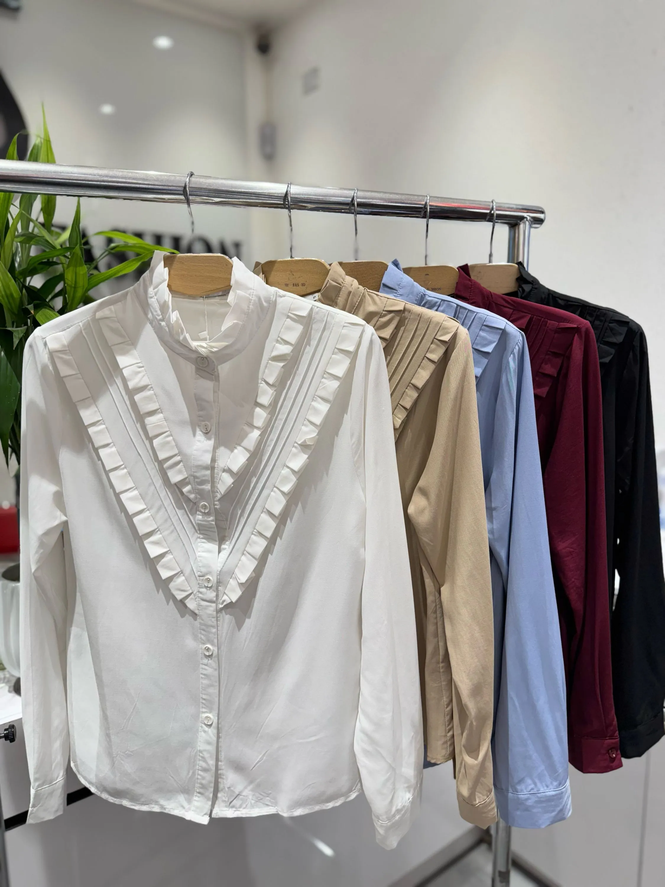 Novidades de camisas manga longa com babado