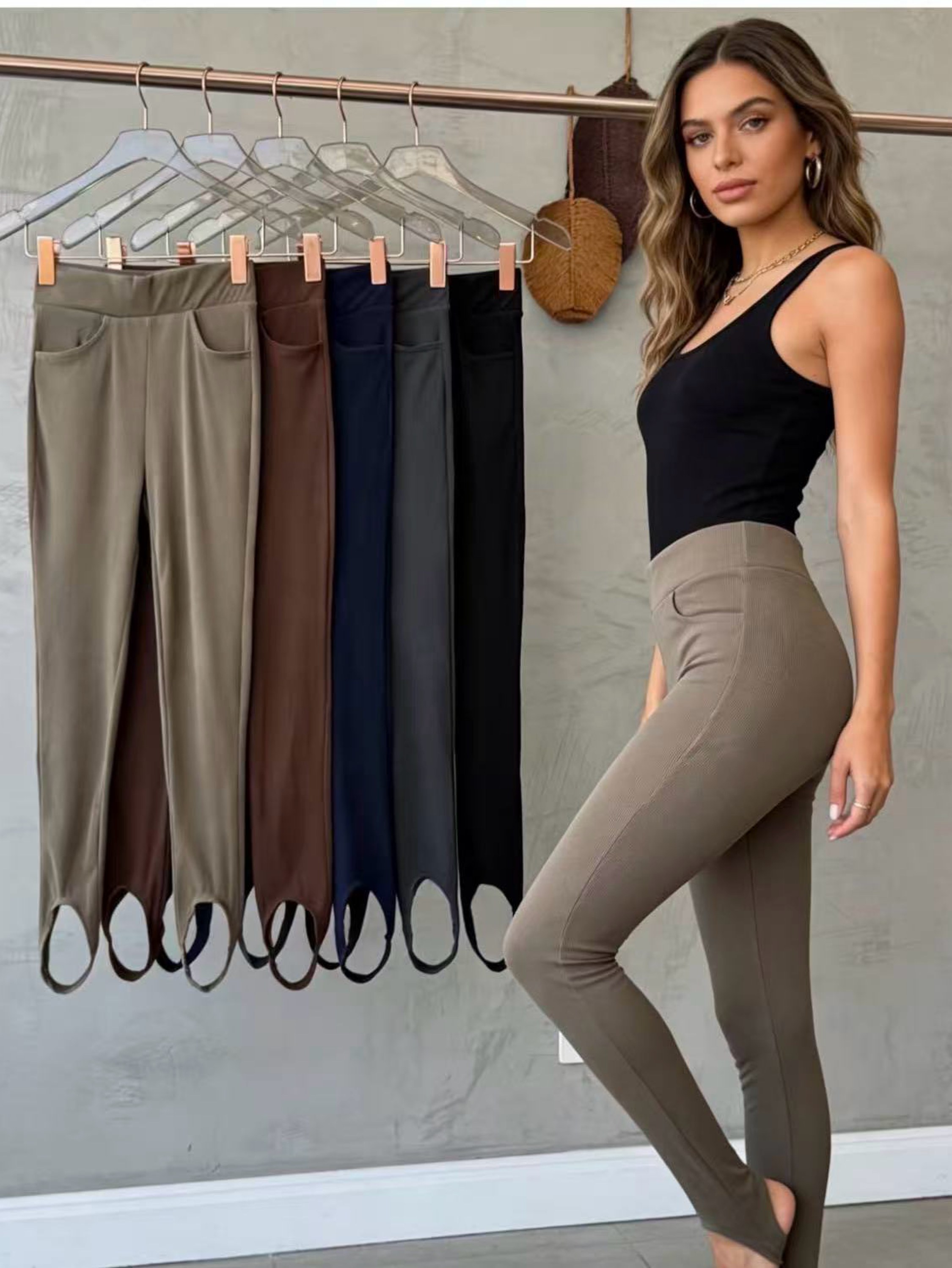 Calça legging com alça no pé