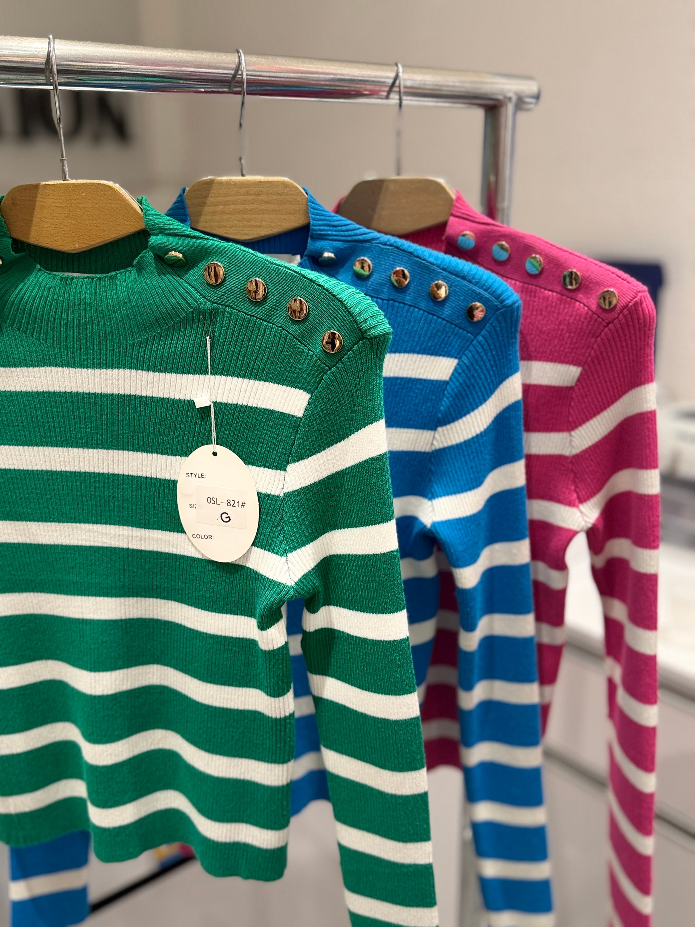 Promoção de motal listrada