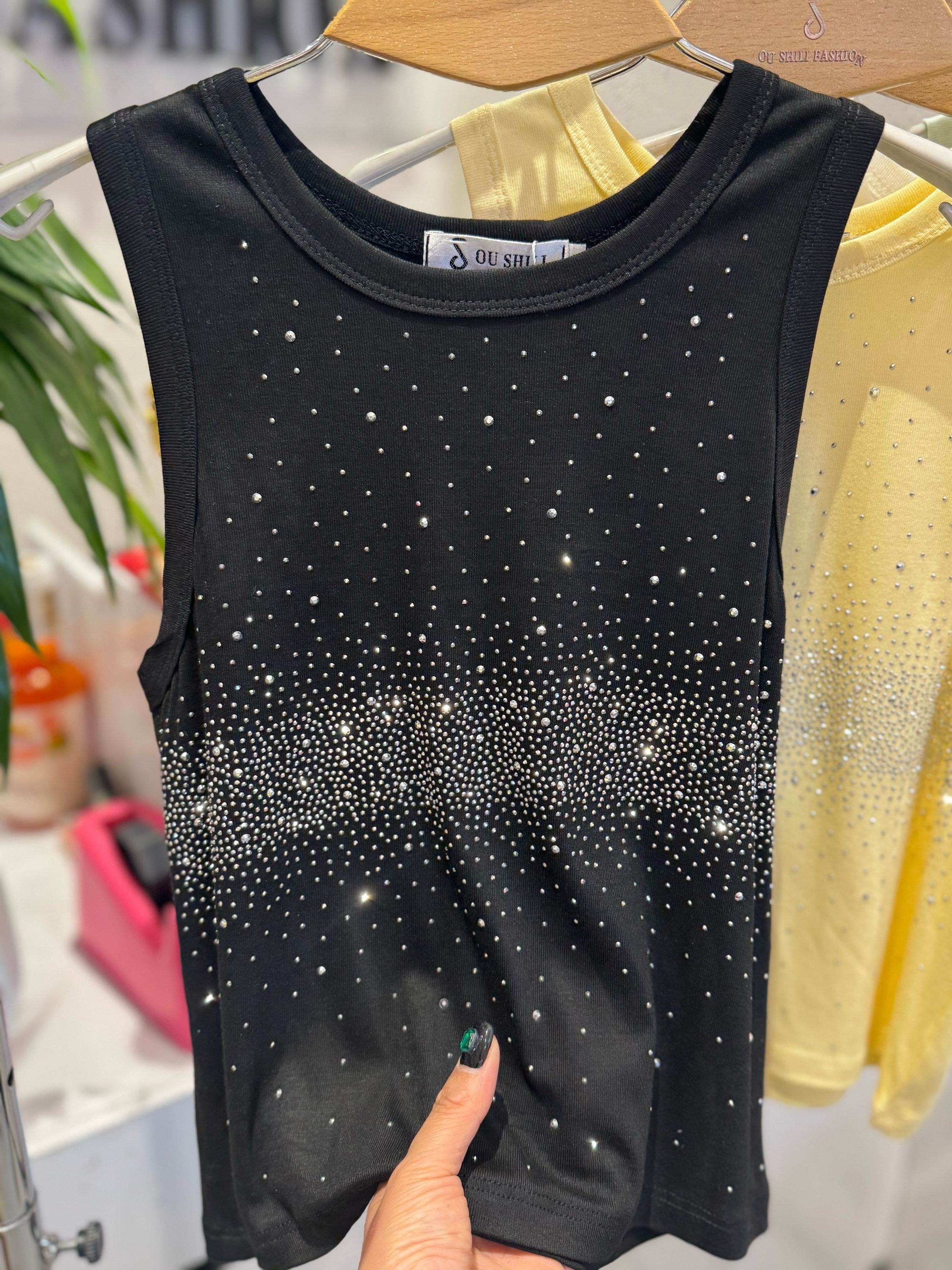 Regata feminina com brilho 💖