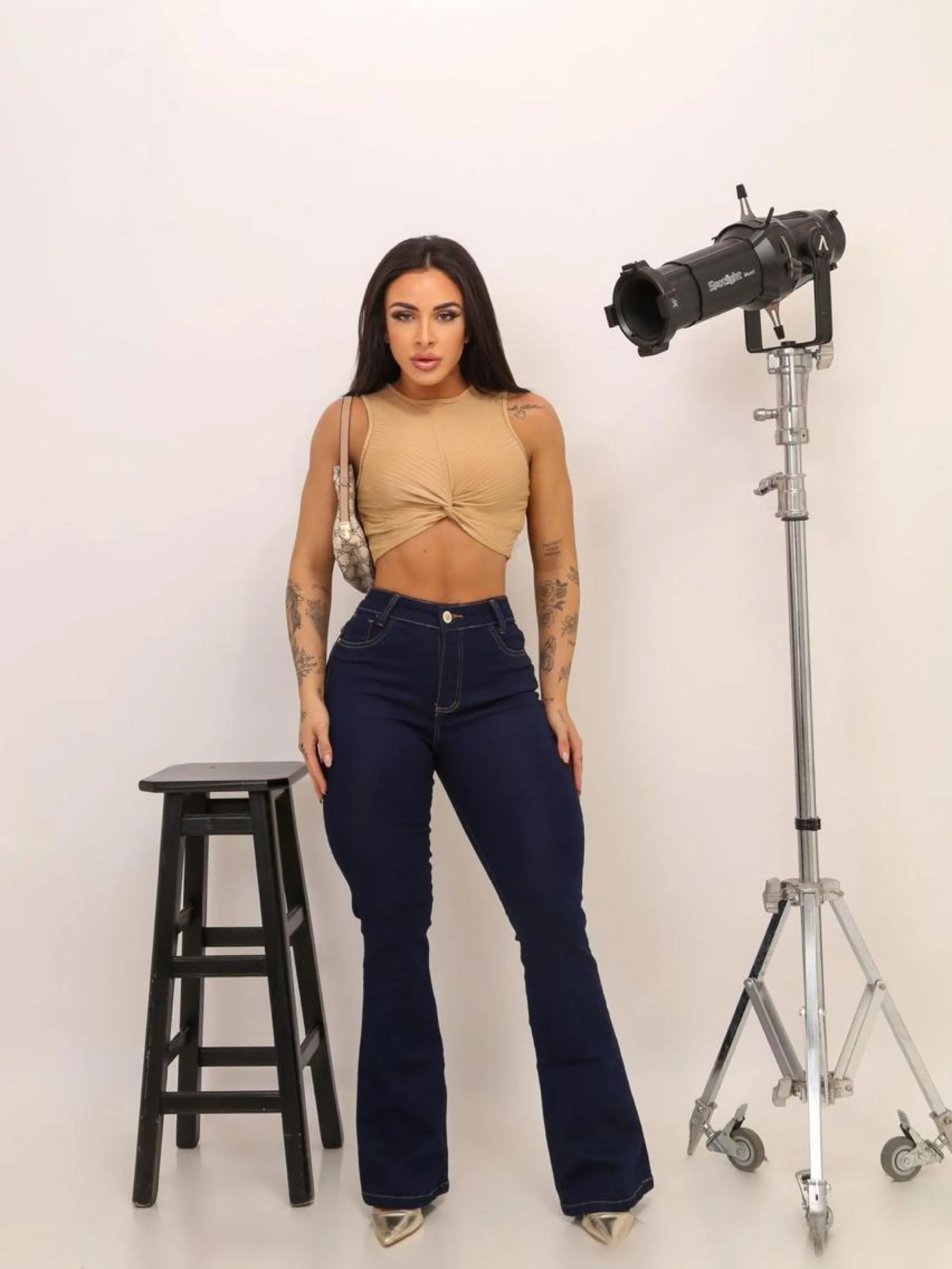 Calça Flare com Lycra - Azul