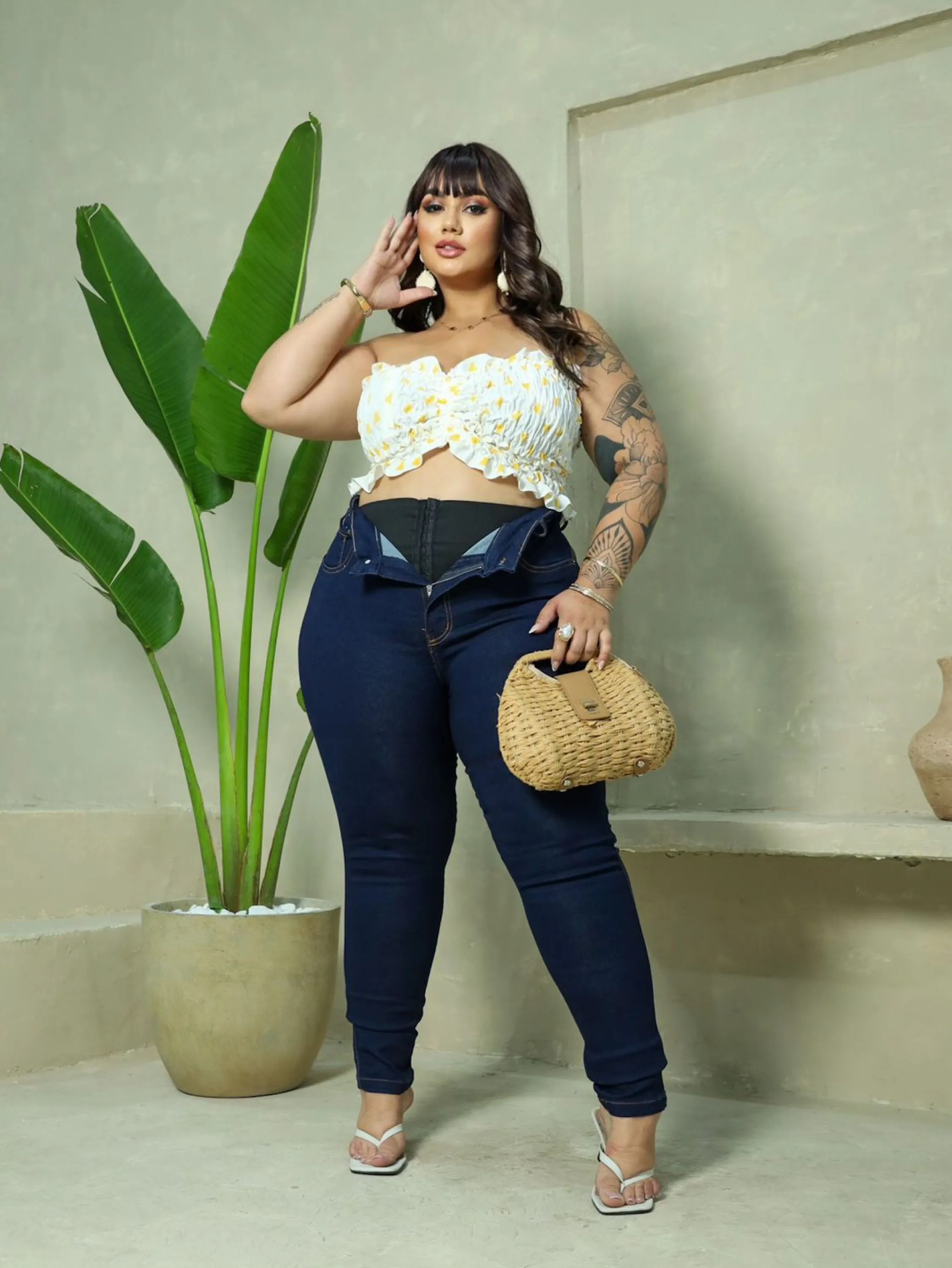 Calça Cinta Modeladora Plus Size com lycra