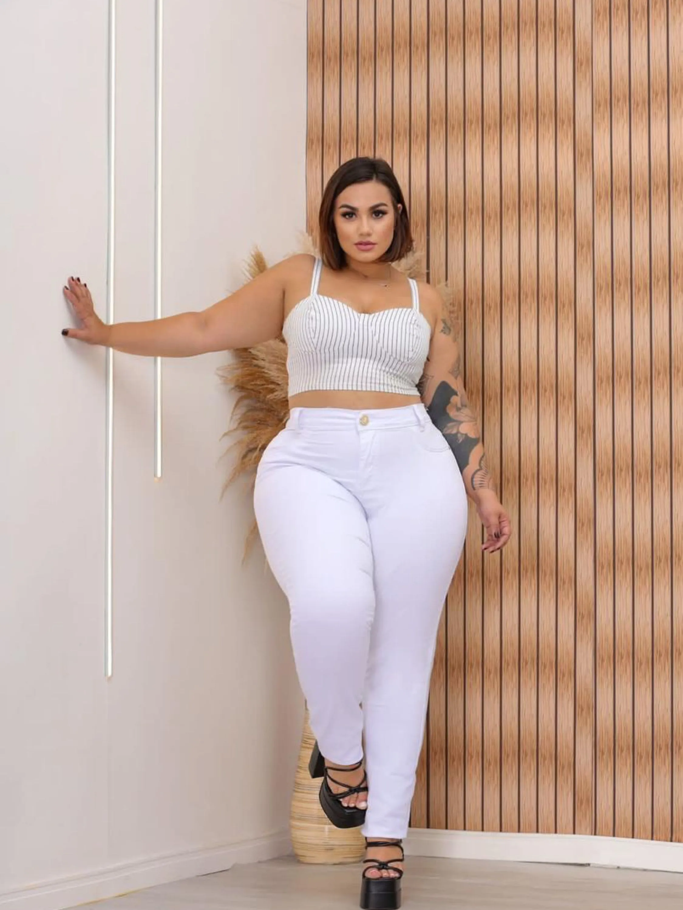 Calça Branca Plus Size - com lycra