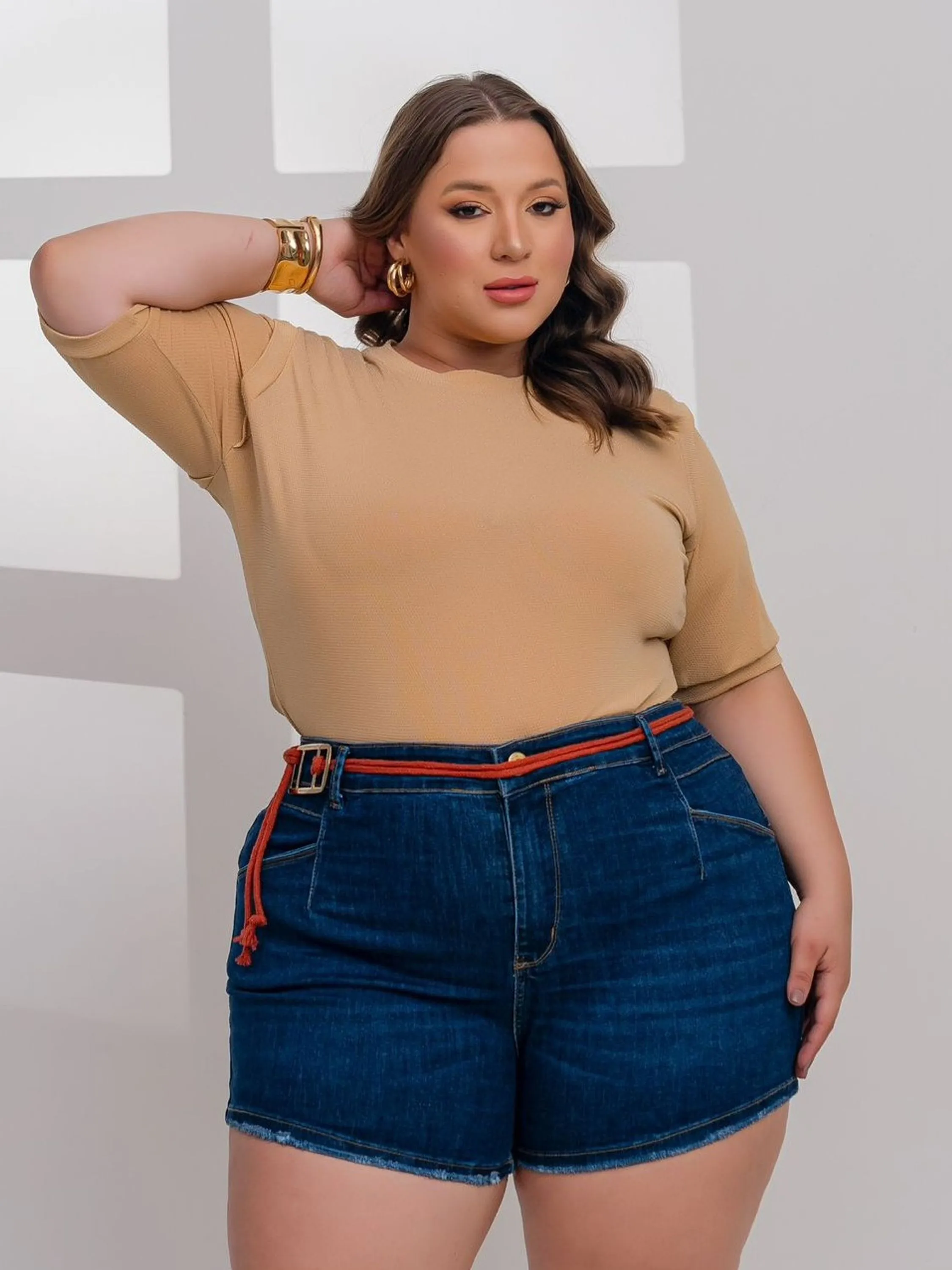 SHORT PLUS SIZE JEANS LYCRA COM CINTO