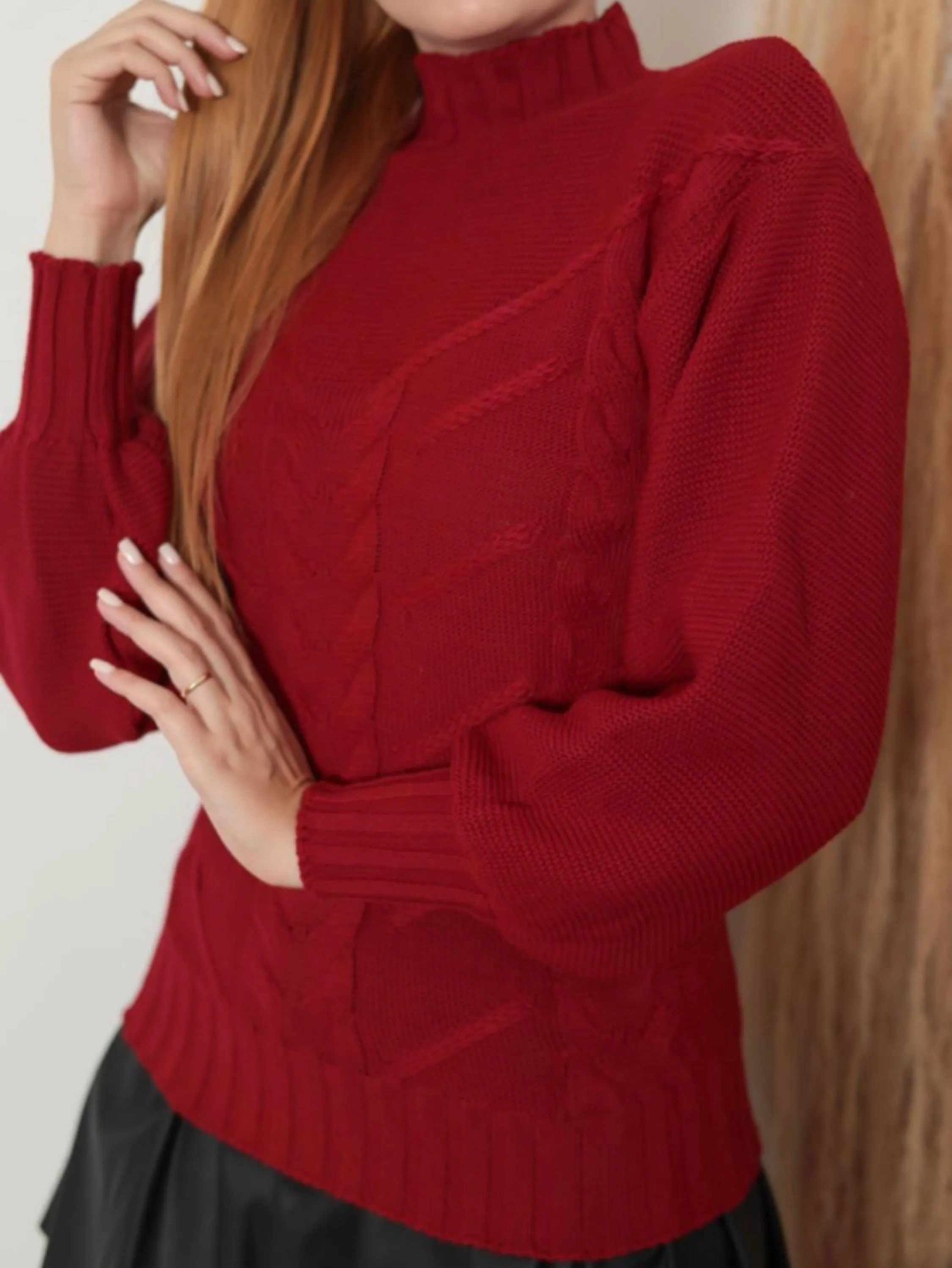 Blusa de tricot , gola alta