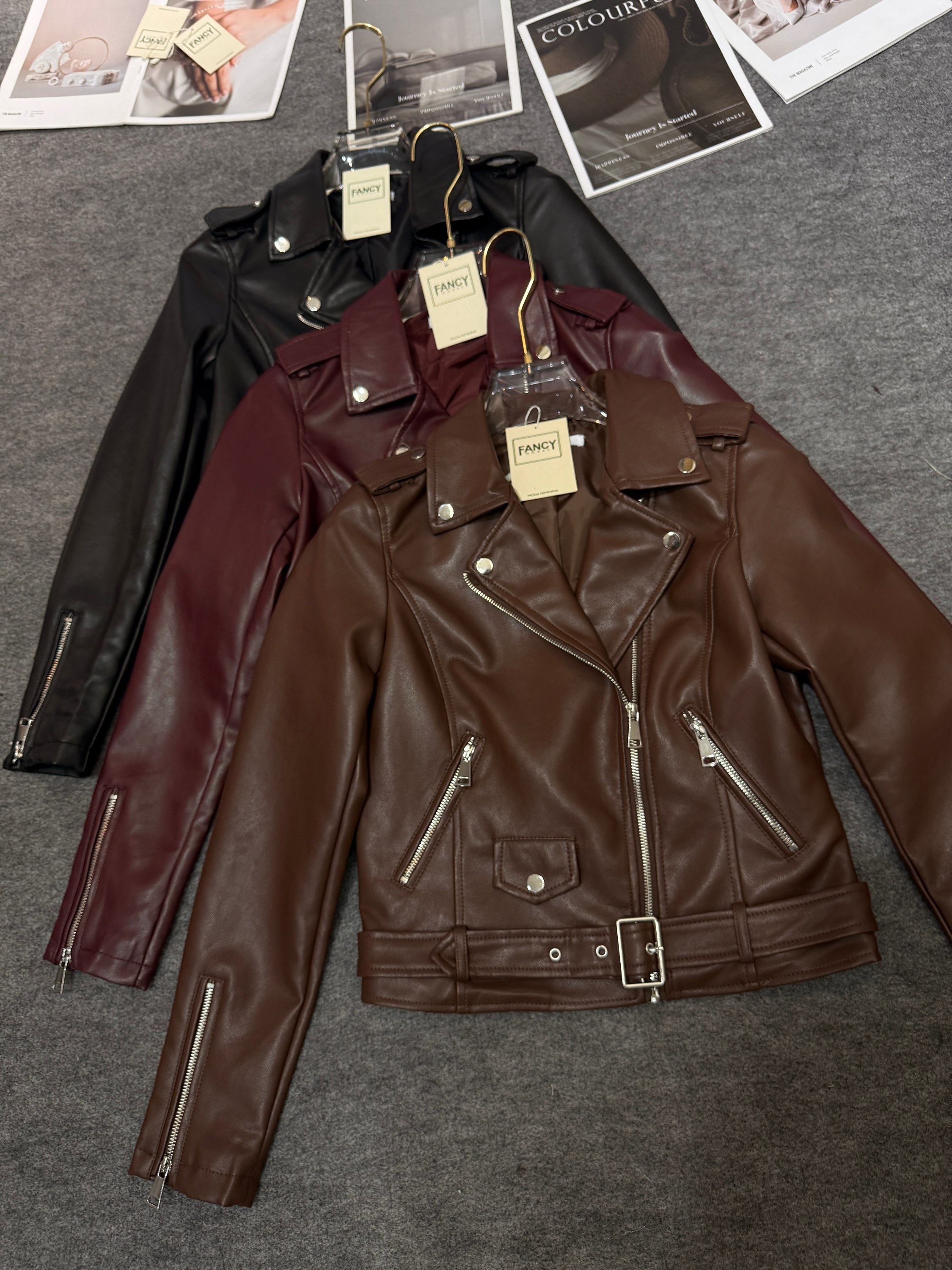 Fancy Modas jaqueta couro 068