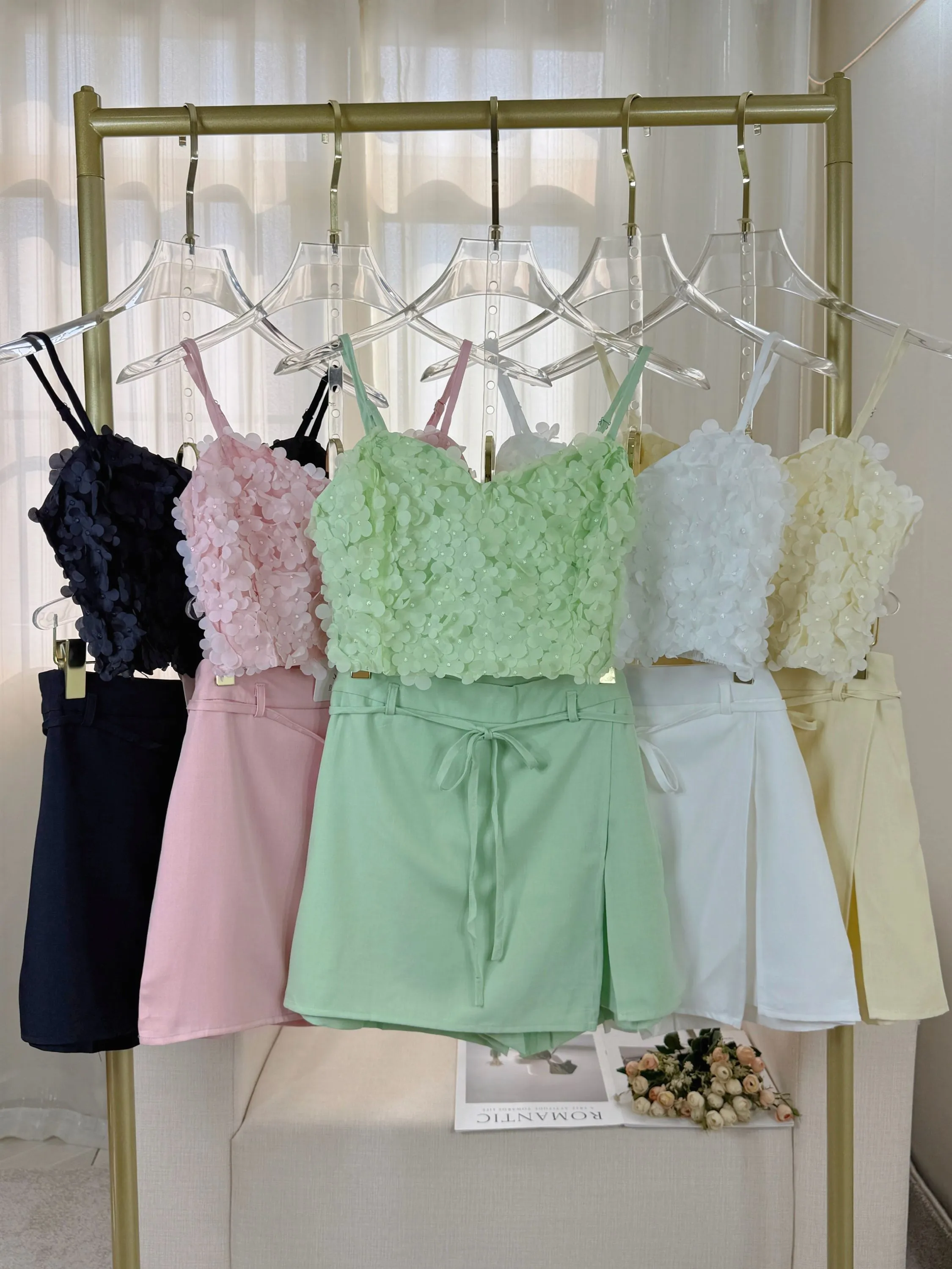 Conjunto flor delicado