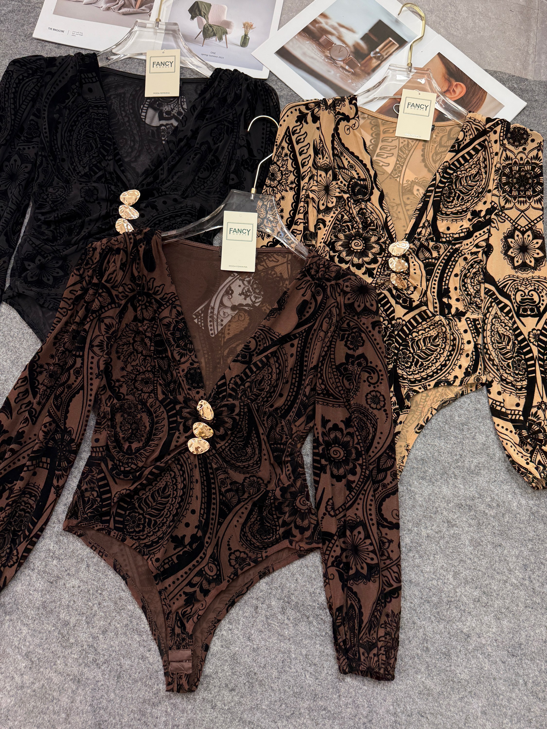 Fancy modas body decote