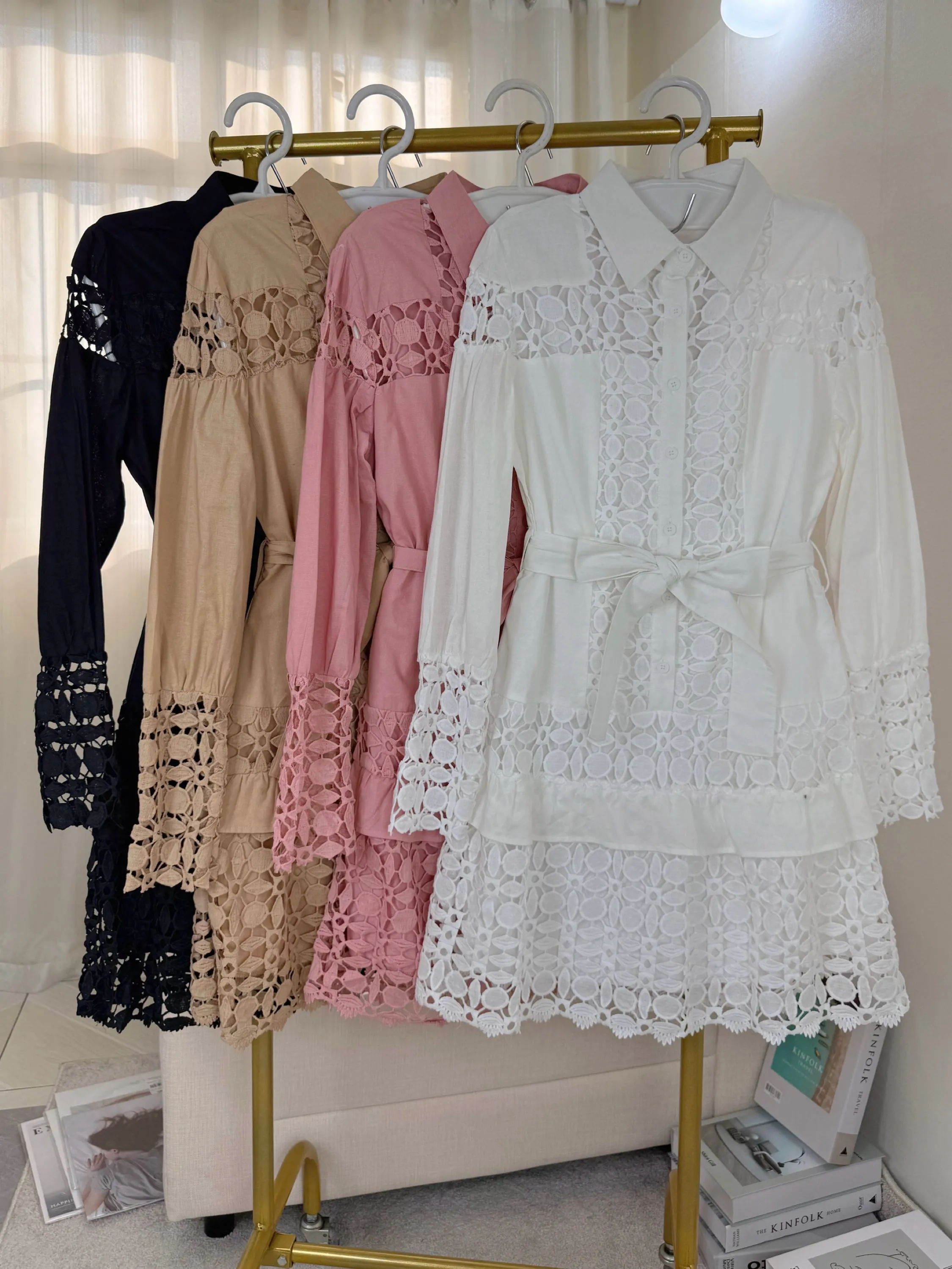 Fancy Modas vestido com renda guipir