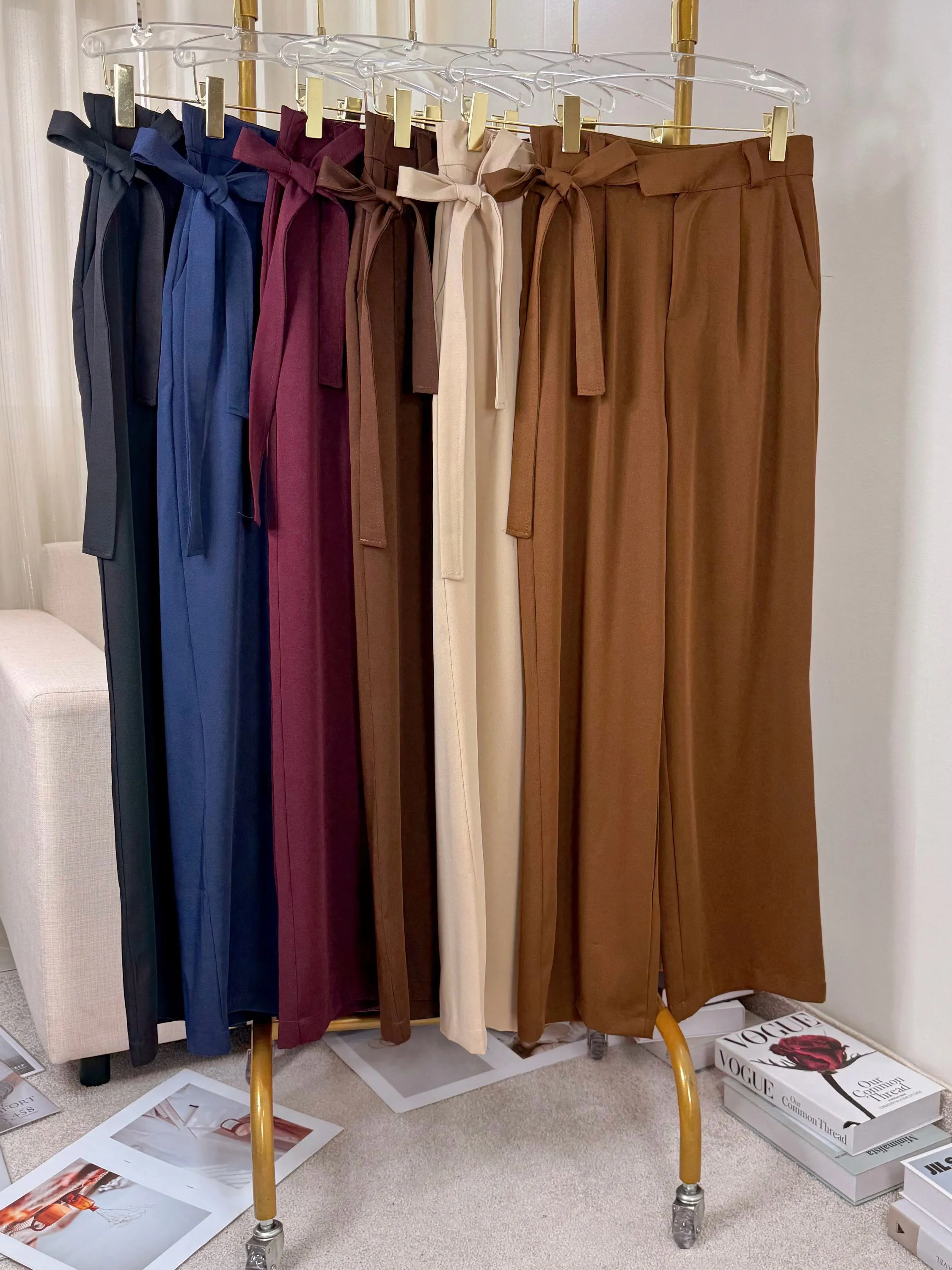 Fancy Modas calça alfaiataria