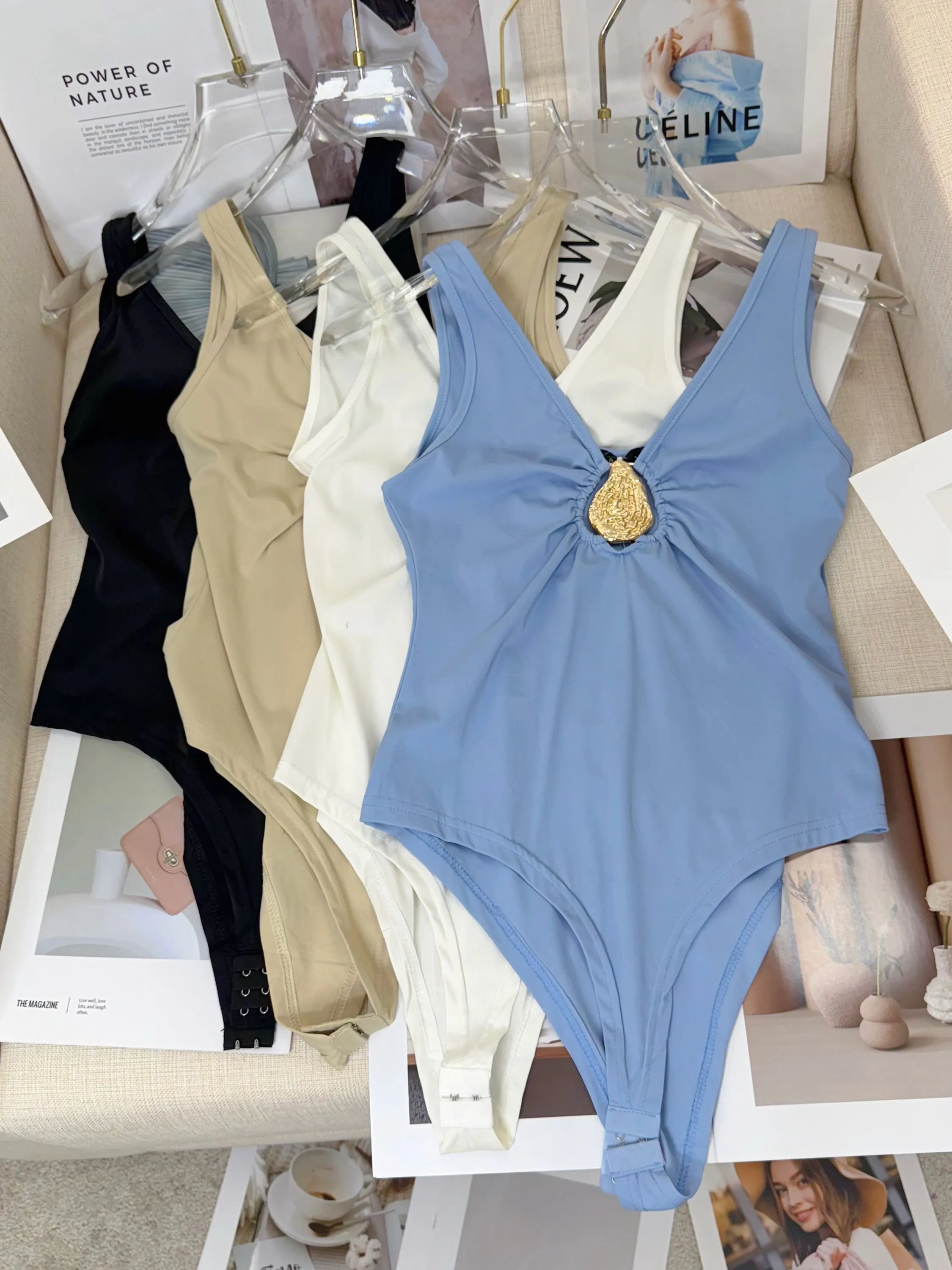 Fancy modas body com aplicação