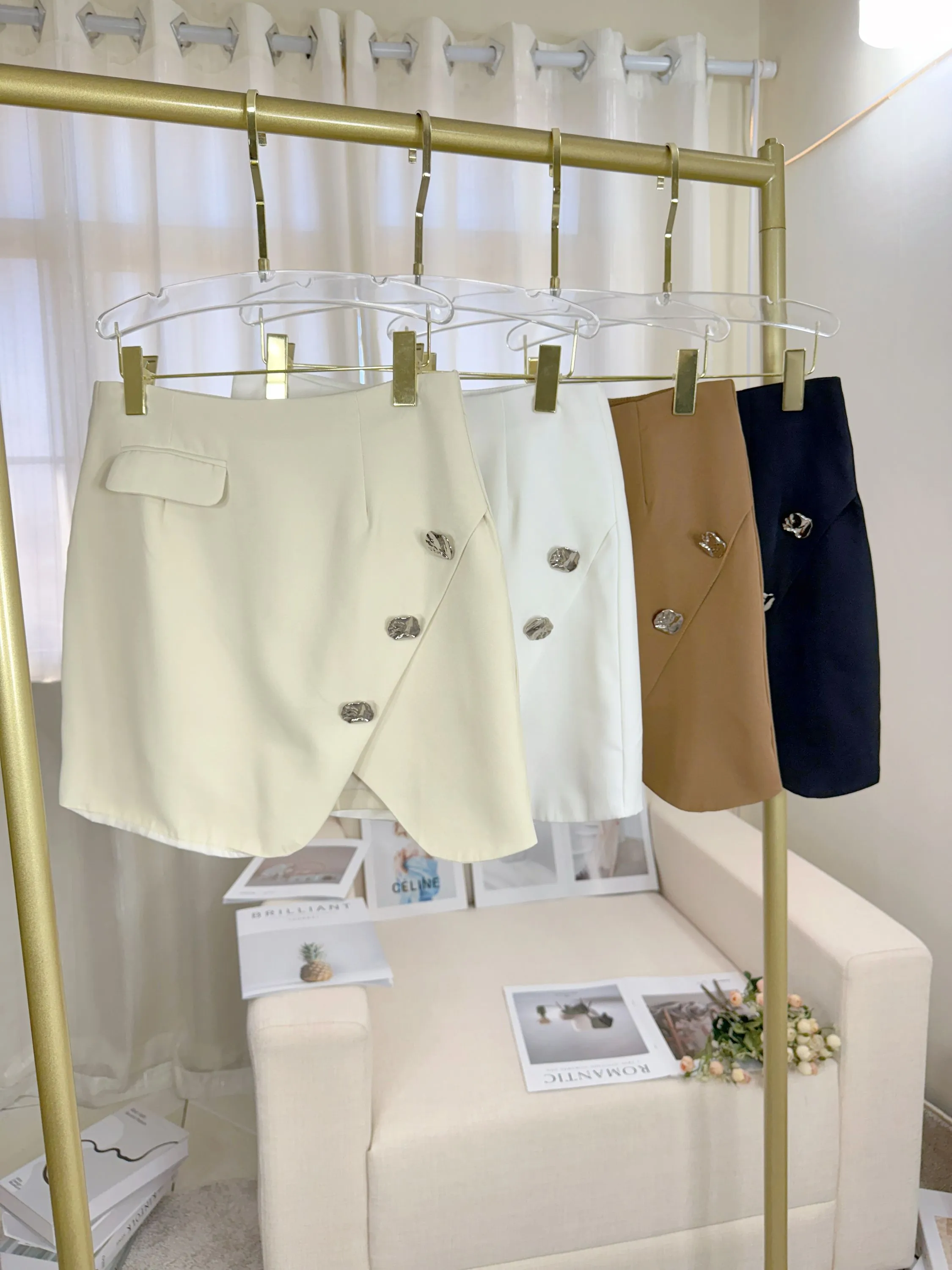 Fancy modas shorts saia alfaiataria florzinha