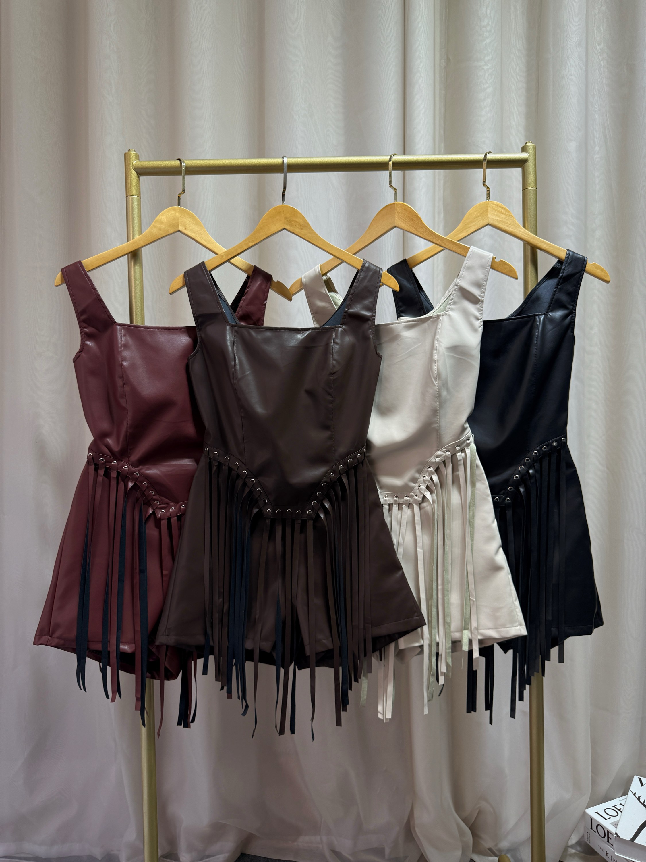 Fancy Modas conjunto couro