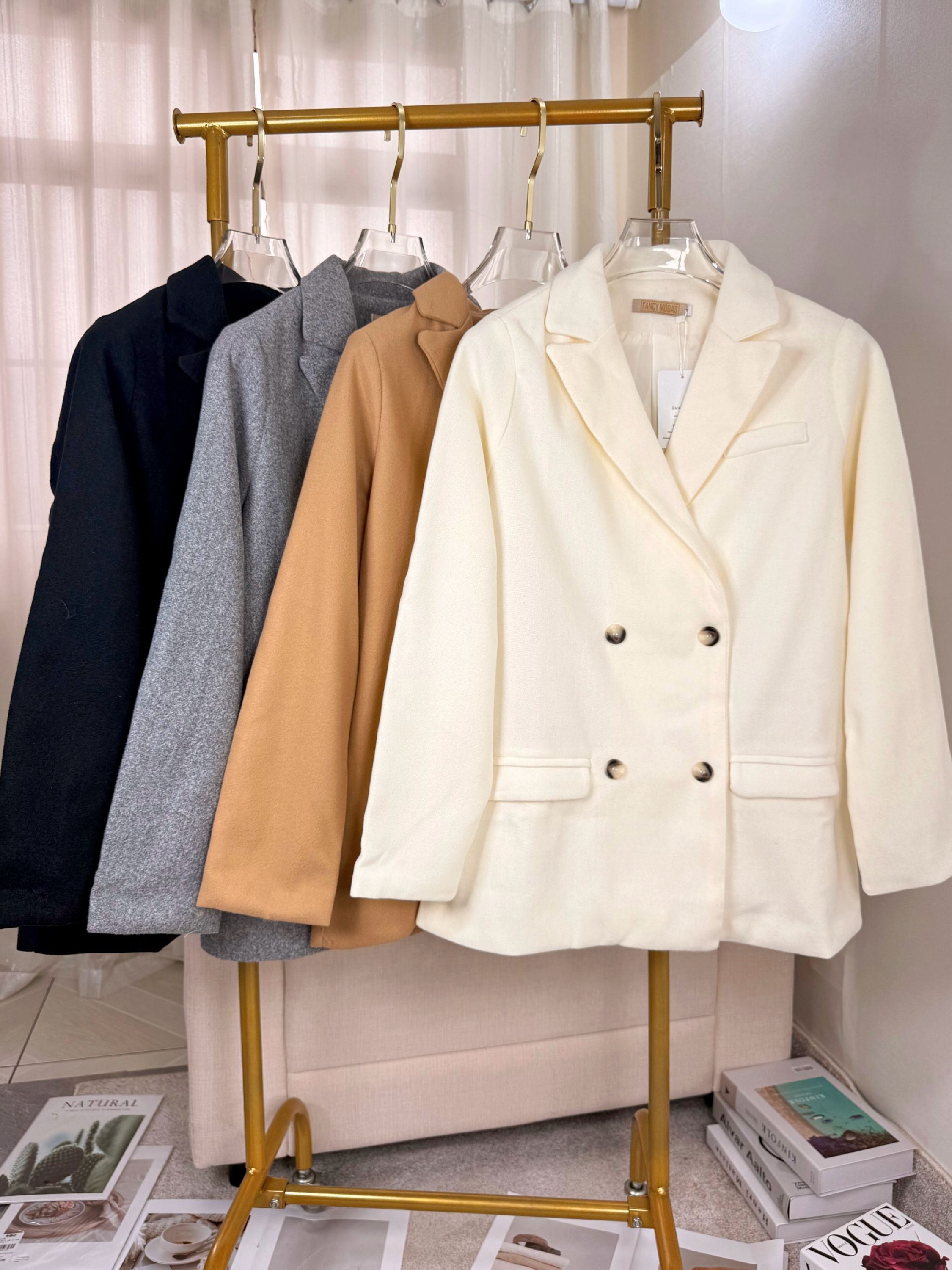 Fancy modas casaco longa lá batida código 58