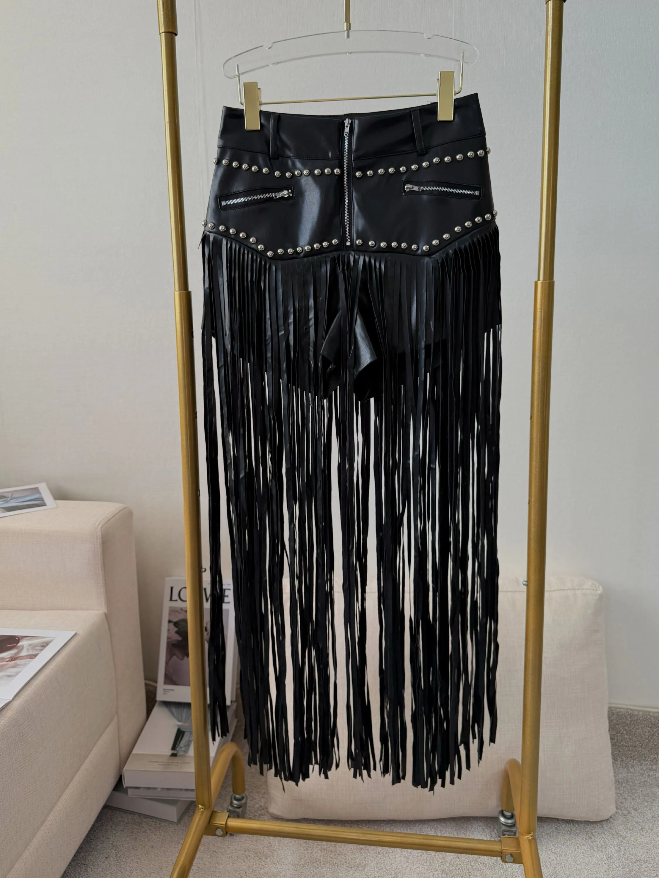 Fancy modas short couro franja