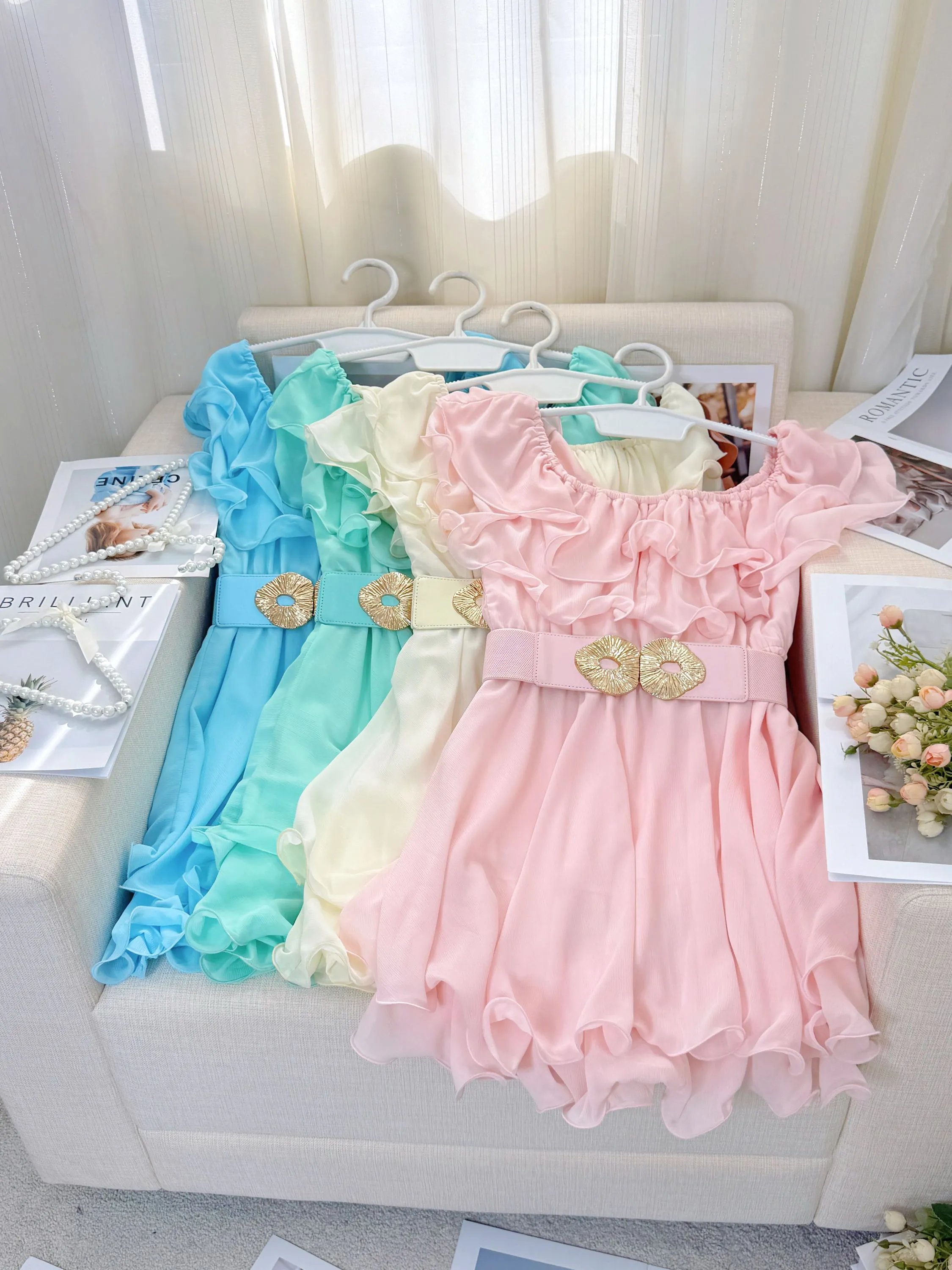 Fancy Modas vestido babado com cinto