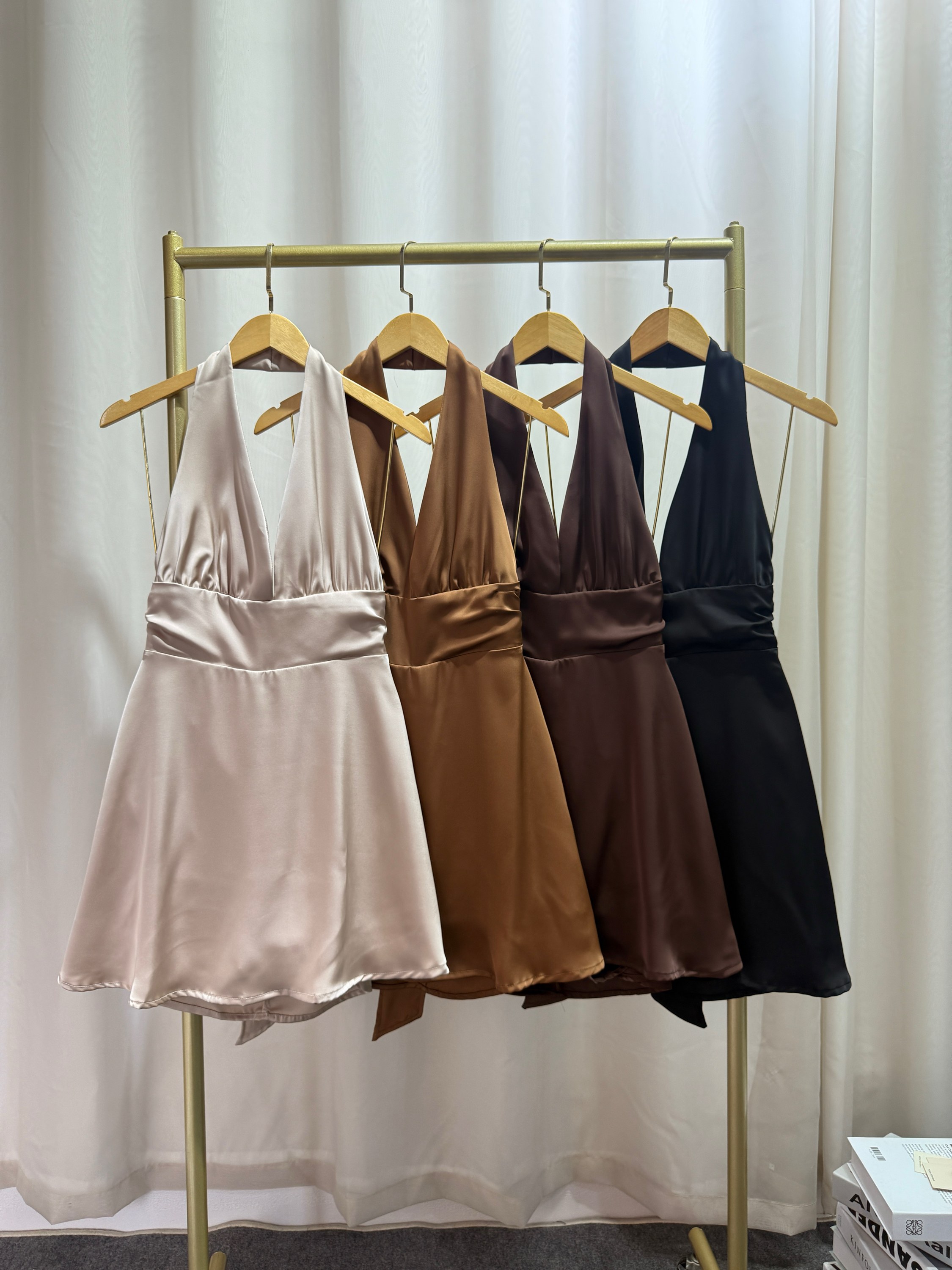 Fancy modas vestido acetinado