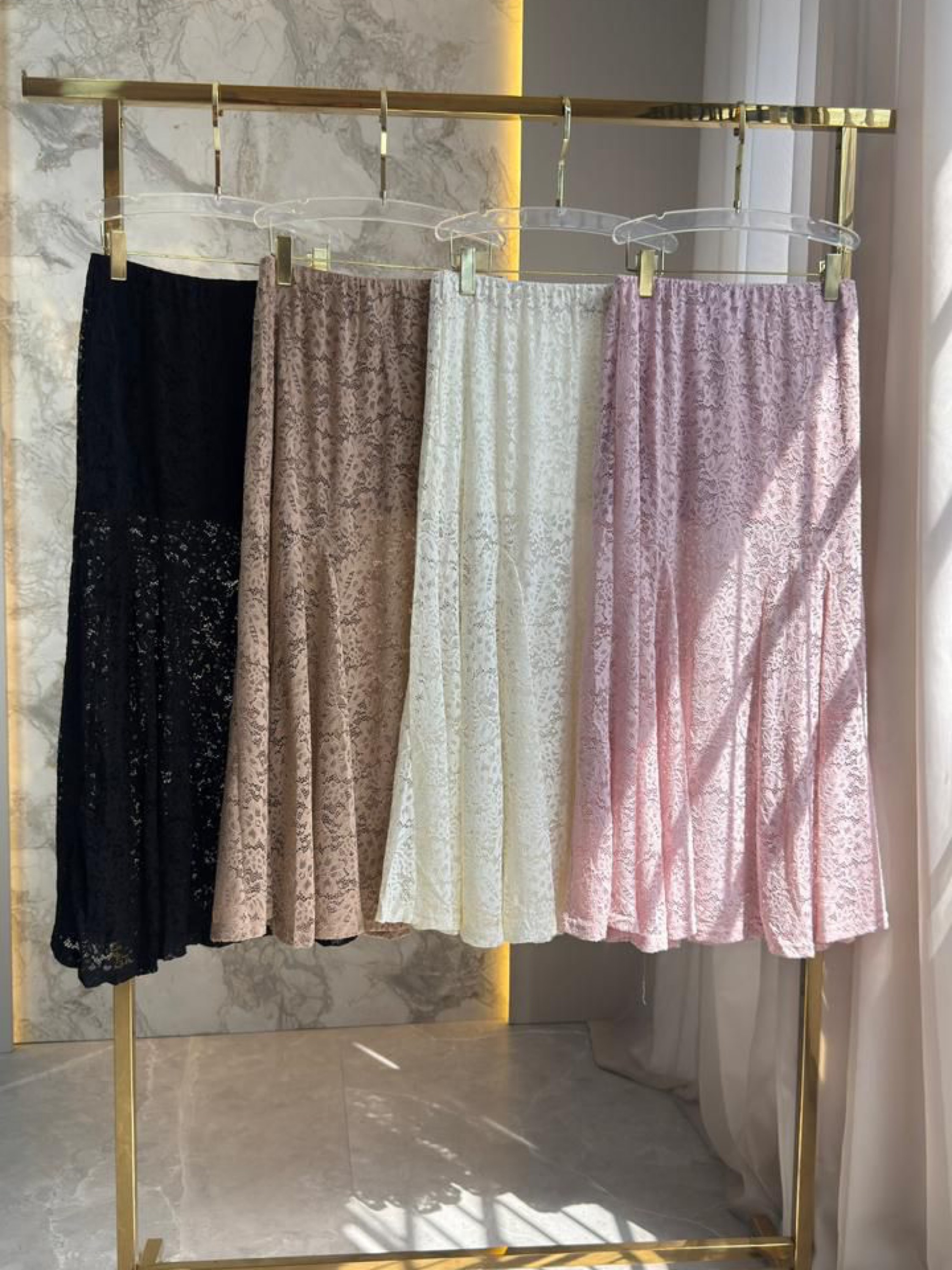 Fancy modas saia renda